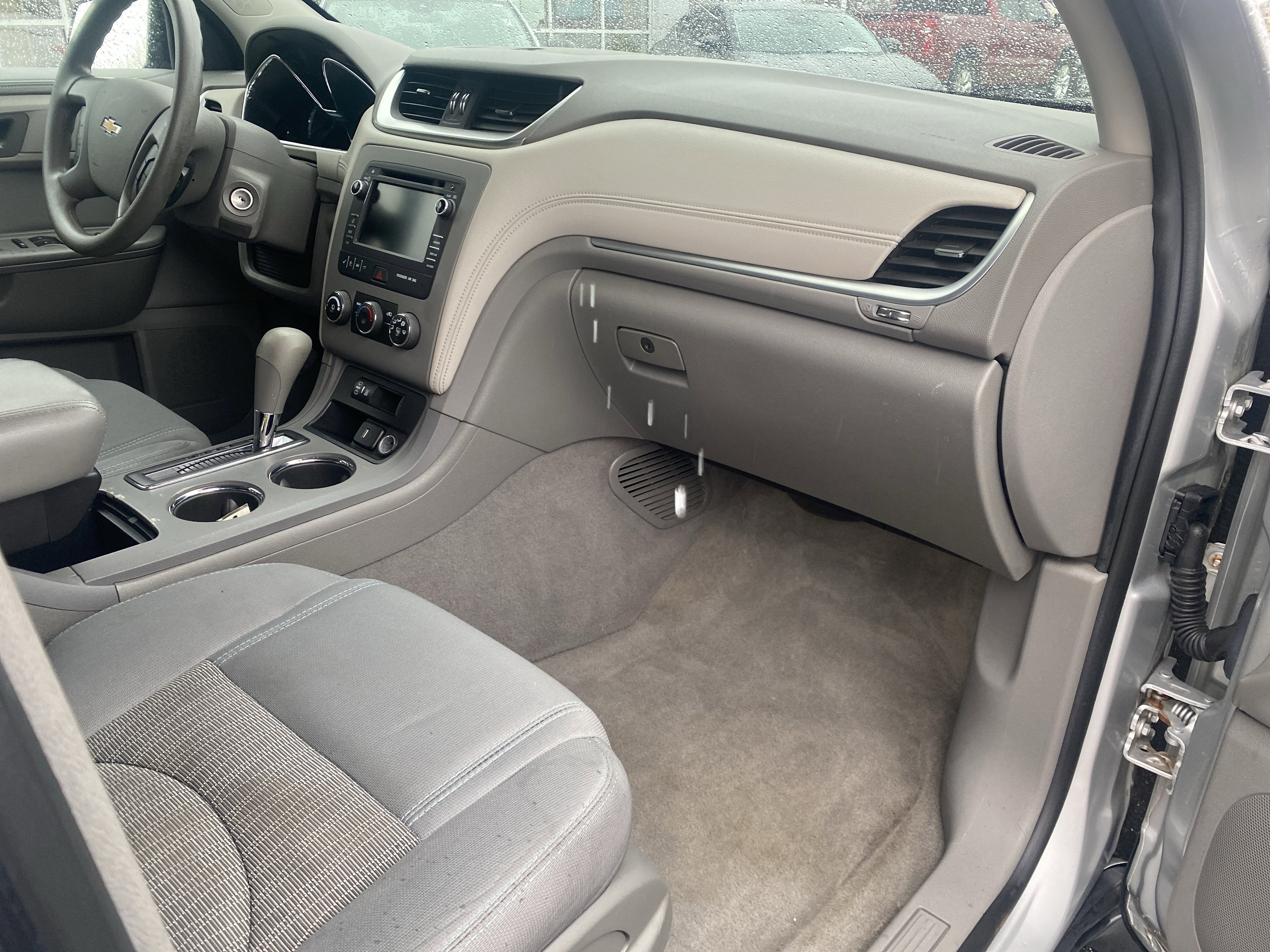 2016 Chevrolet Traverse LS
