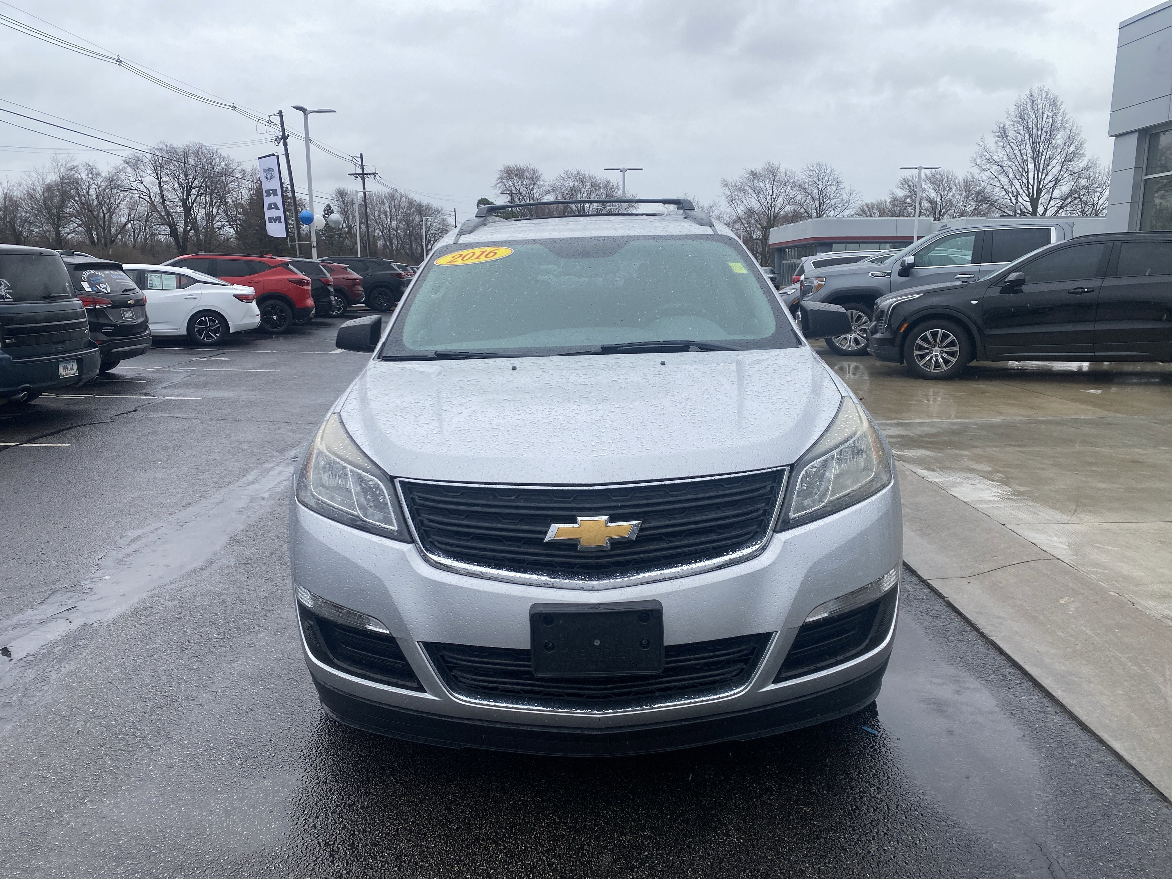 2016 Chevrolet Traverse LS