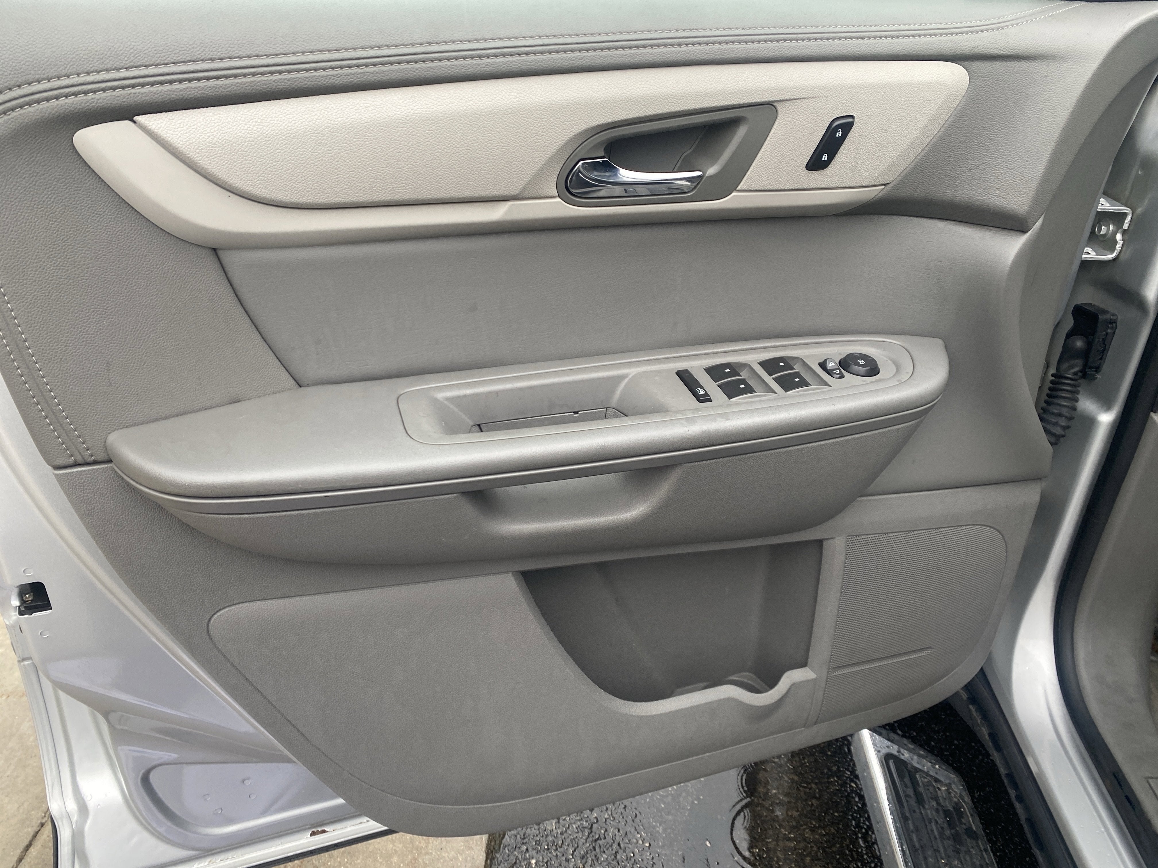 2016 Chevrolet Traverse LS