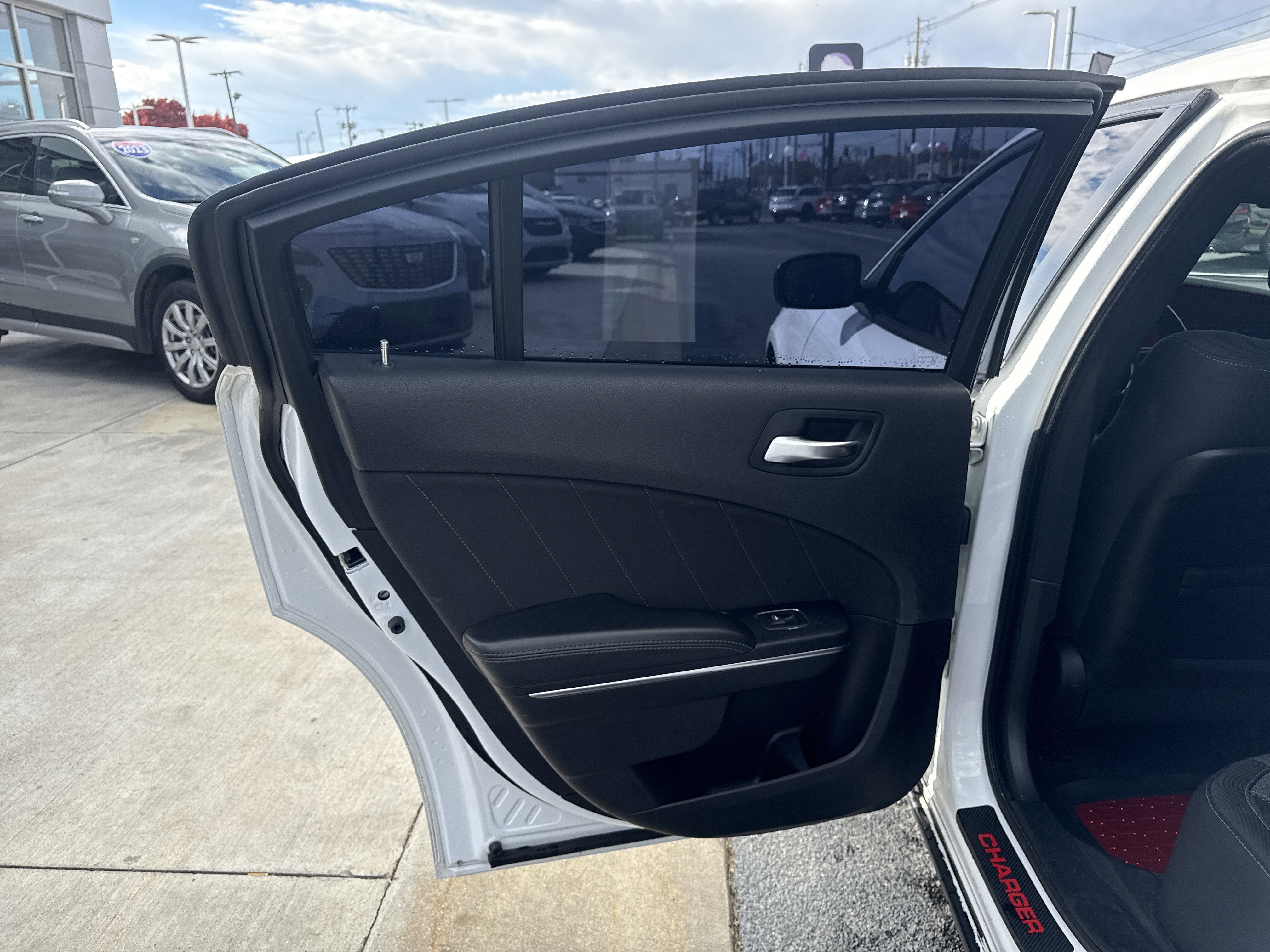 2016 Dodge Charger SXT