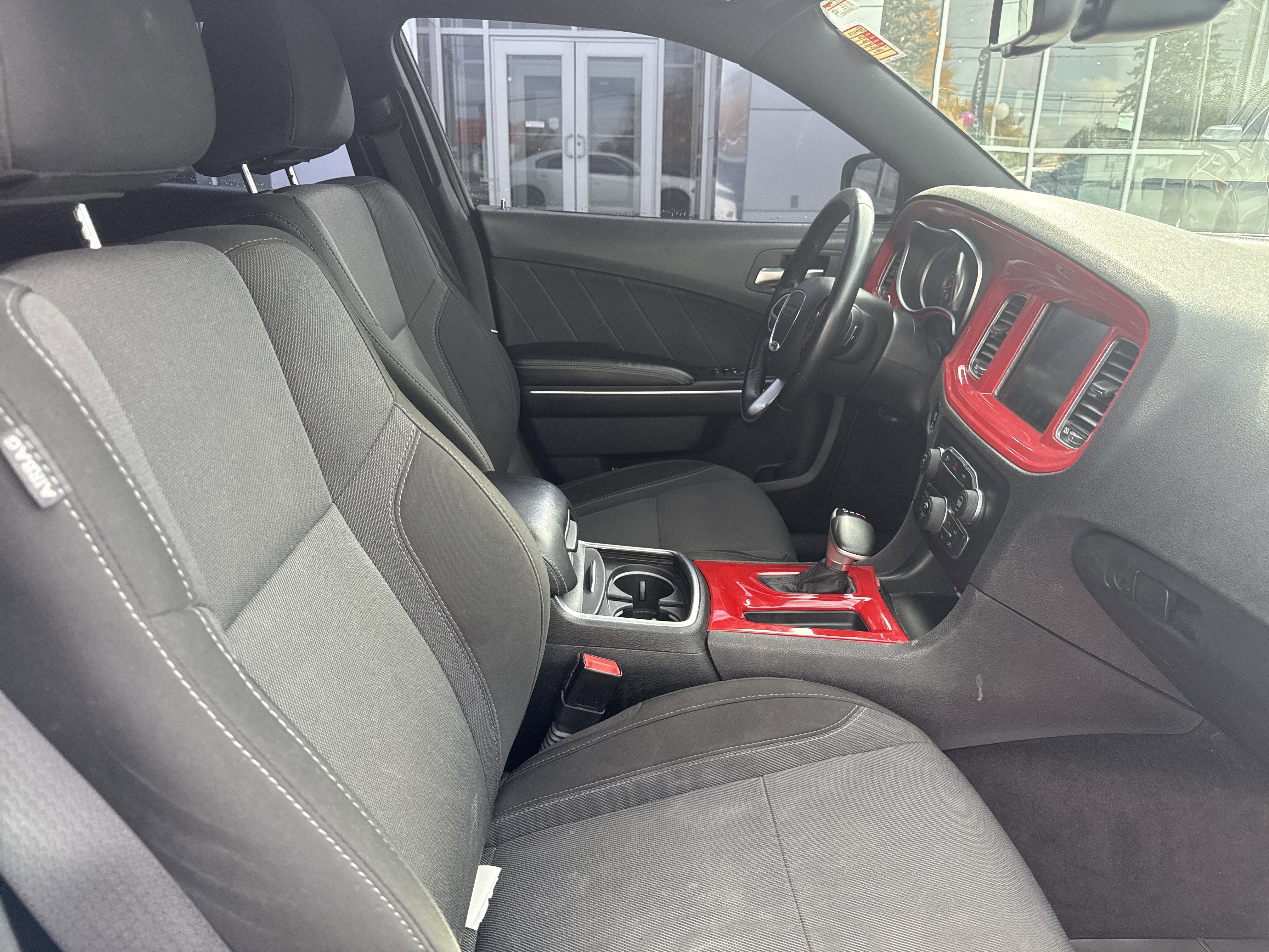 2016 Dodge Charger SXT