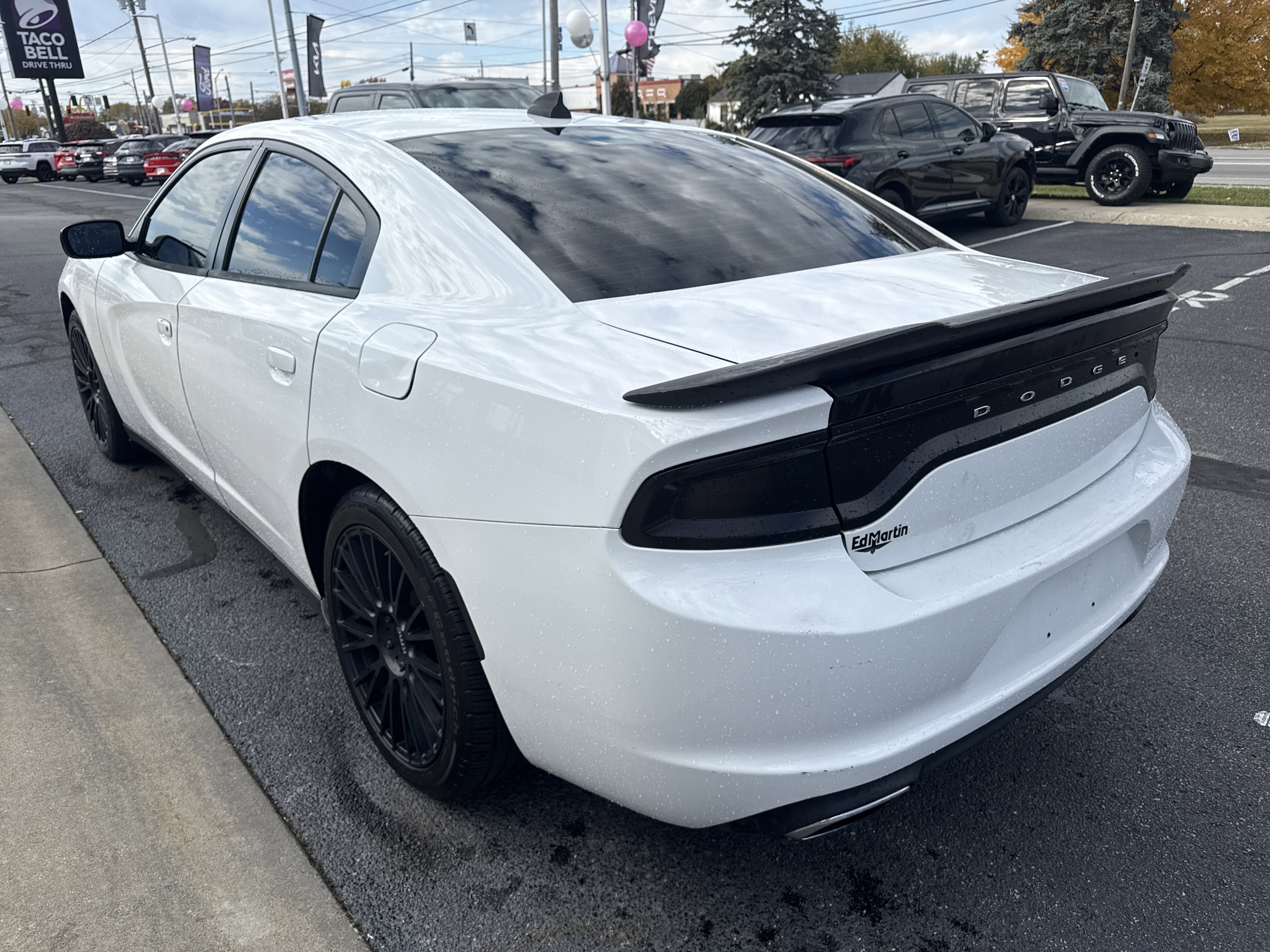 2016 Dodge Charger SXT