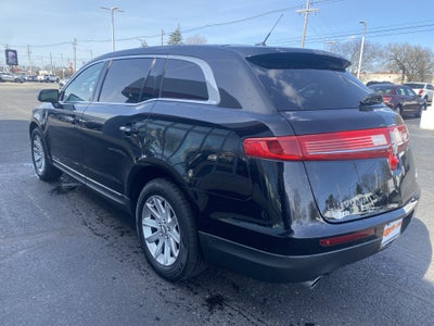 2016 Lincoln MKT Livery