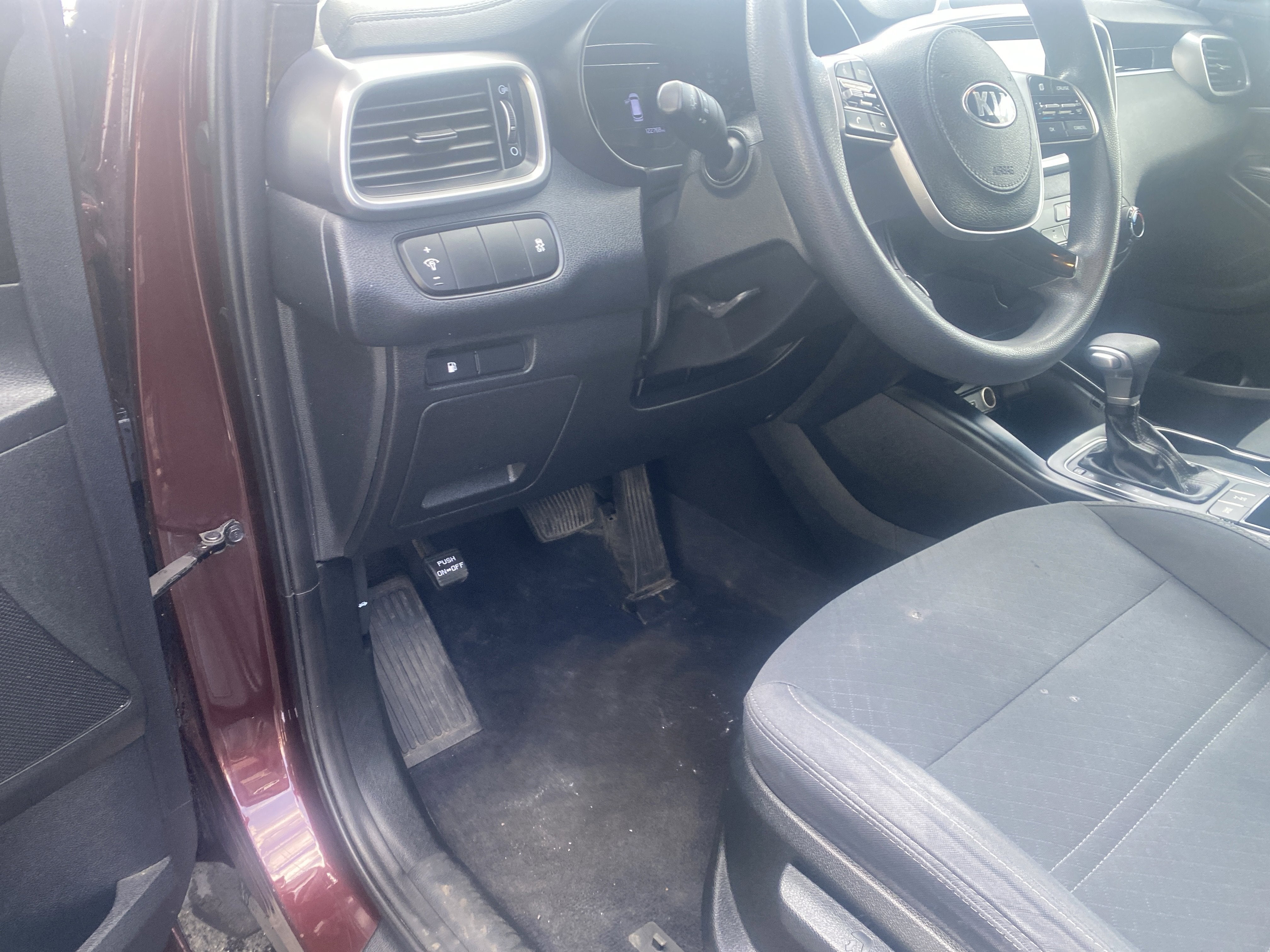 2020 Kia Sorento LX V6