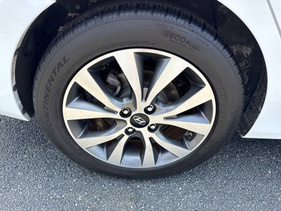 2017 Hyundai Accent Value Edition