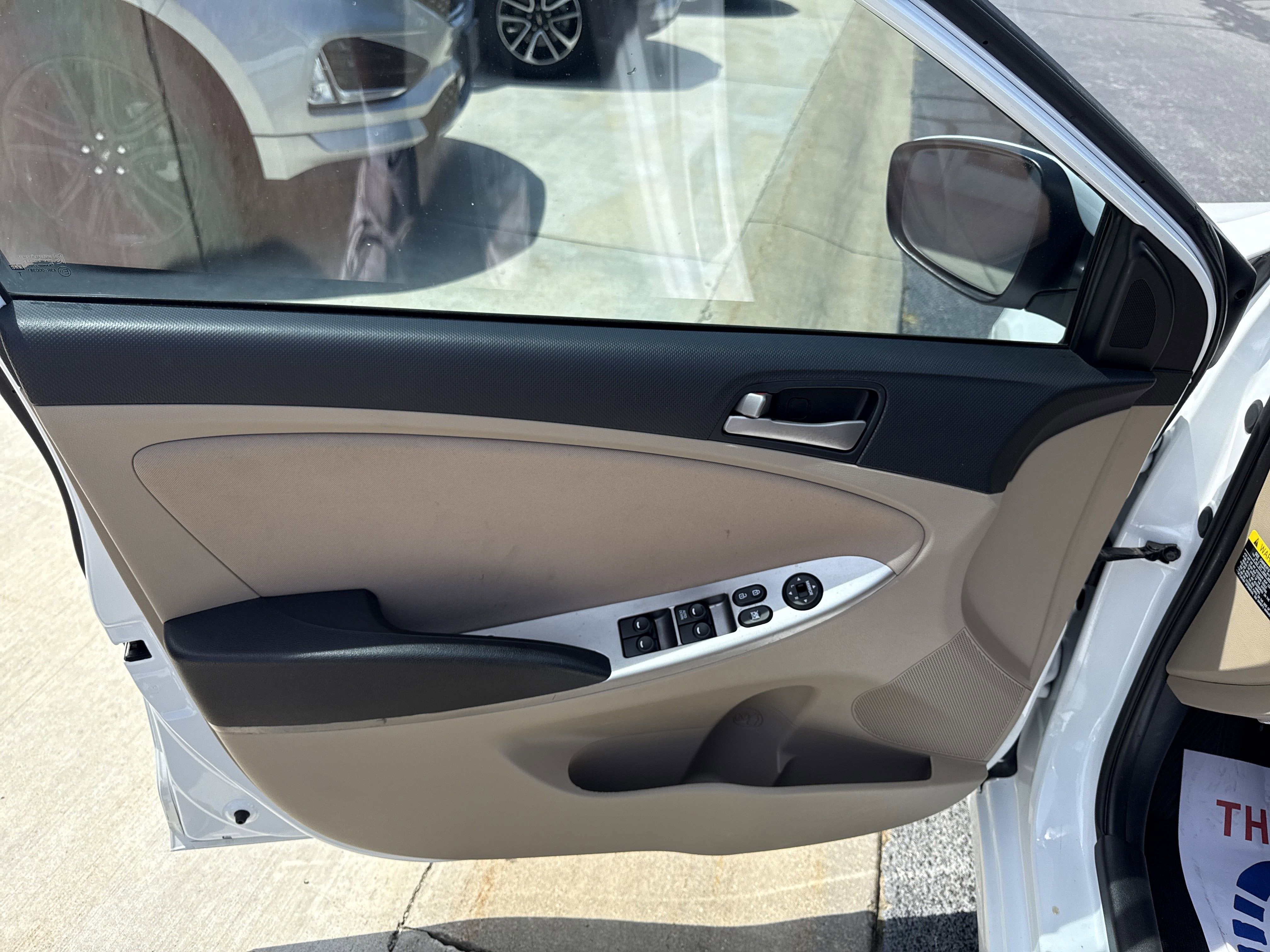 2017 Hyundai Accent Value Edition