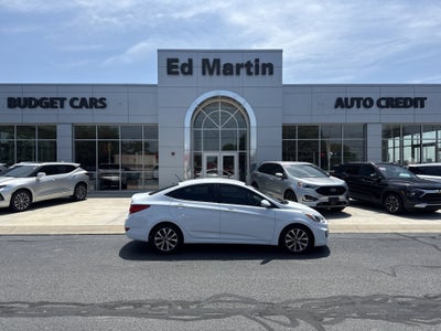 2017 Hyundai Accent Value Edition