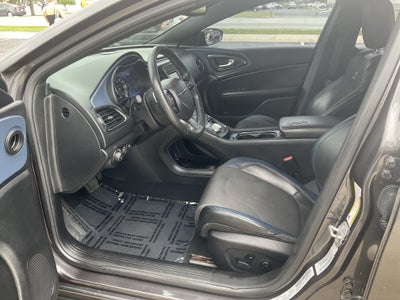 2015 Chrysler 200 S