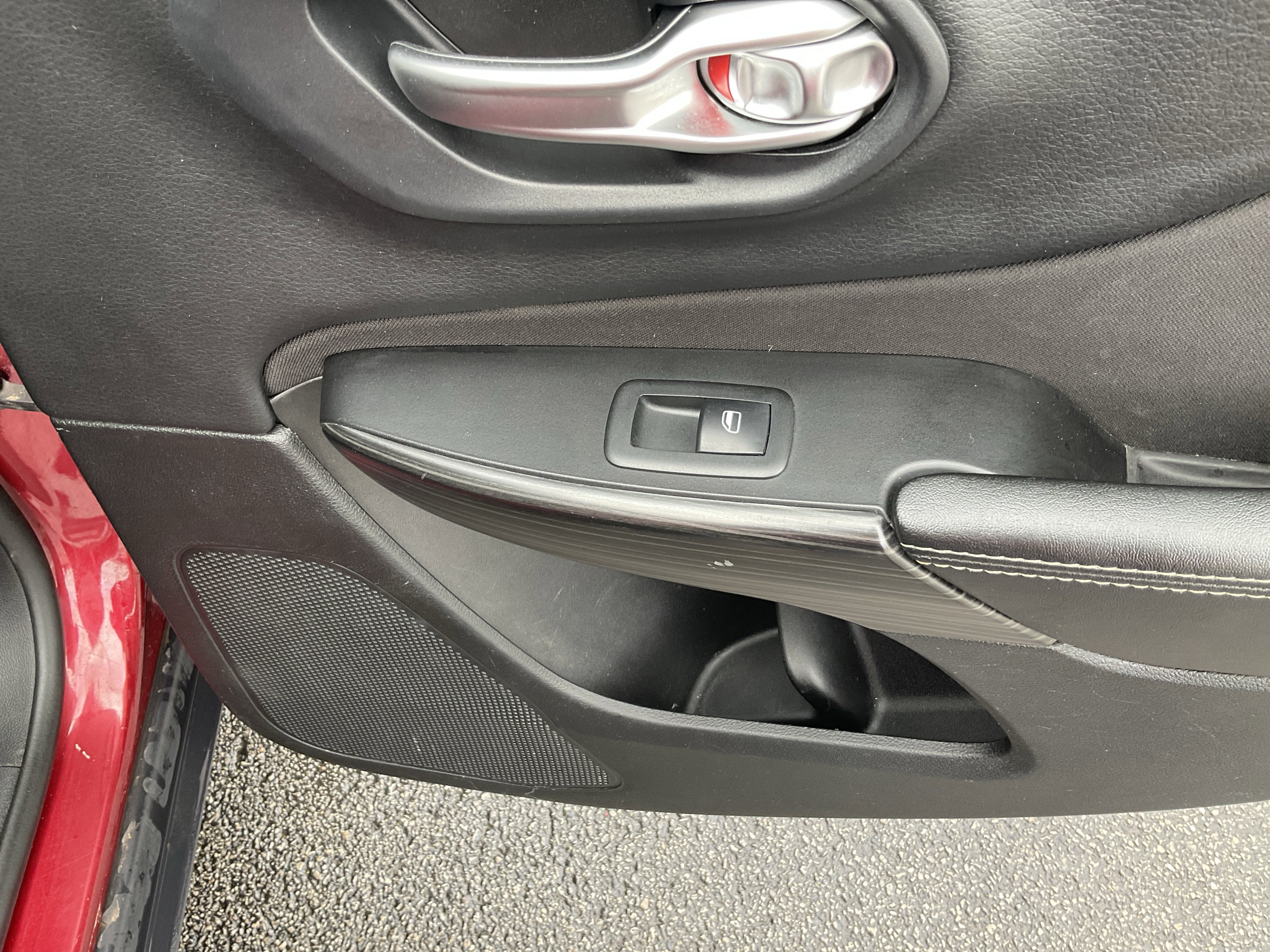 2014 Jeep Cherokee Sport