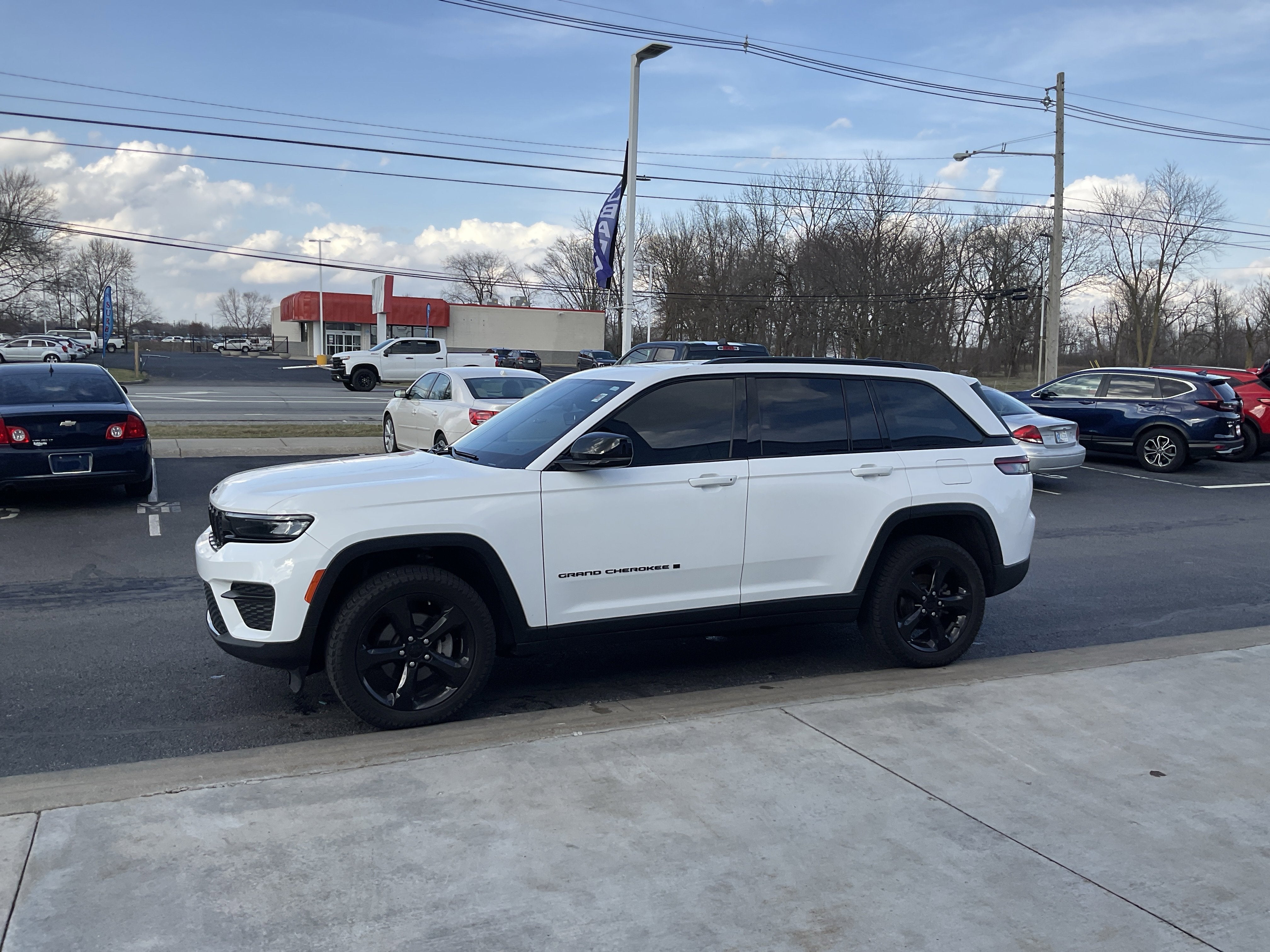 2023 Jeep Grand Cherokee Altitude X
