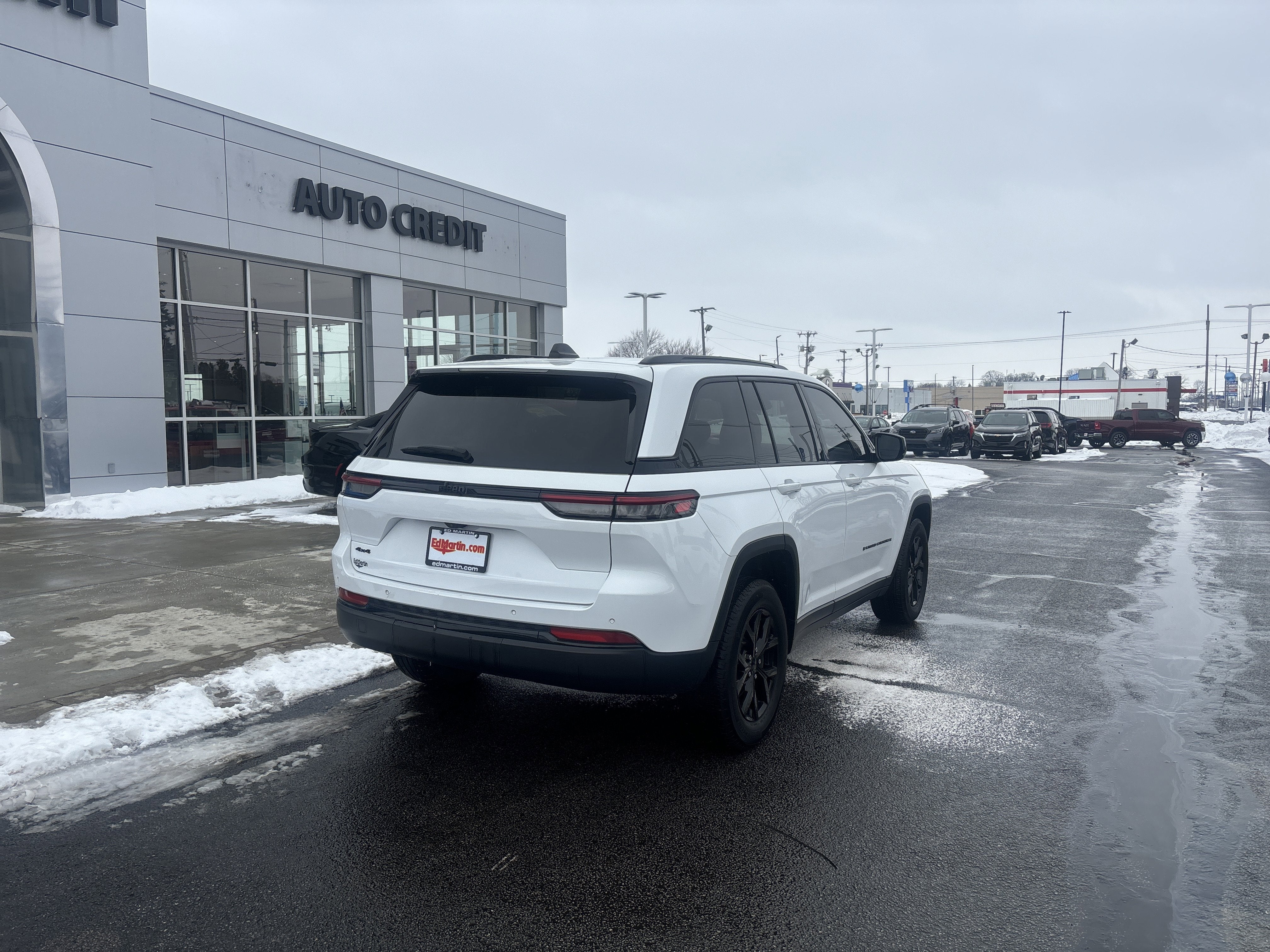 2024 Jeep Grand Cherokee Altitude