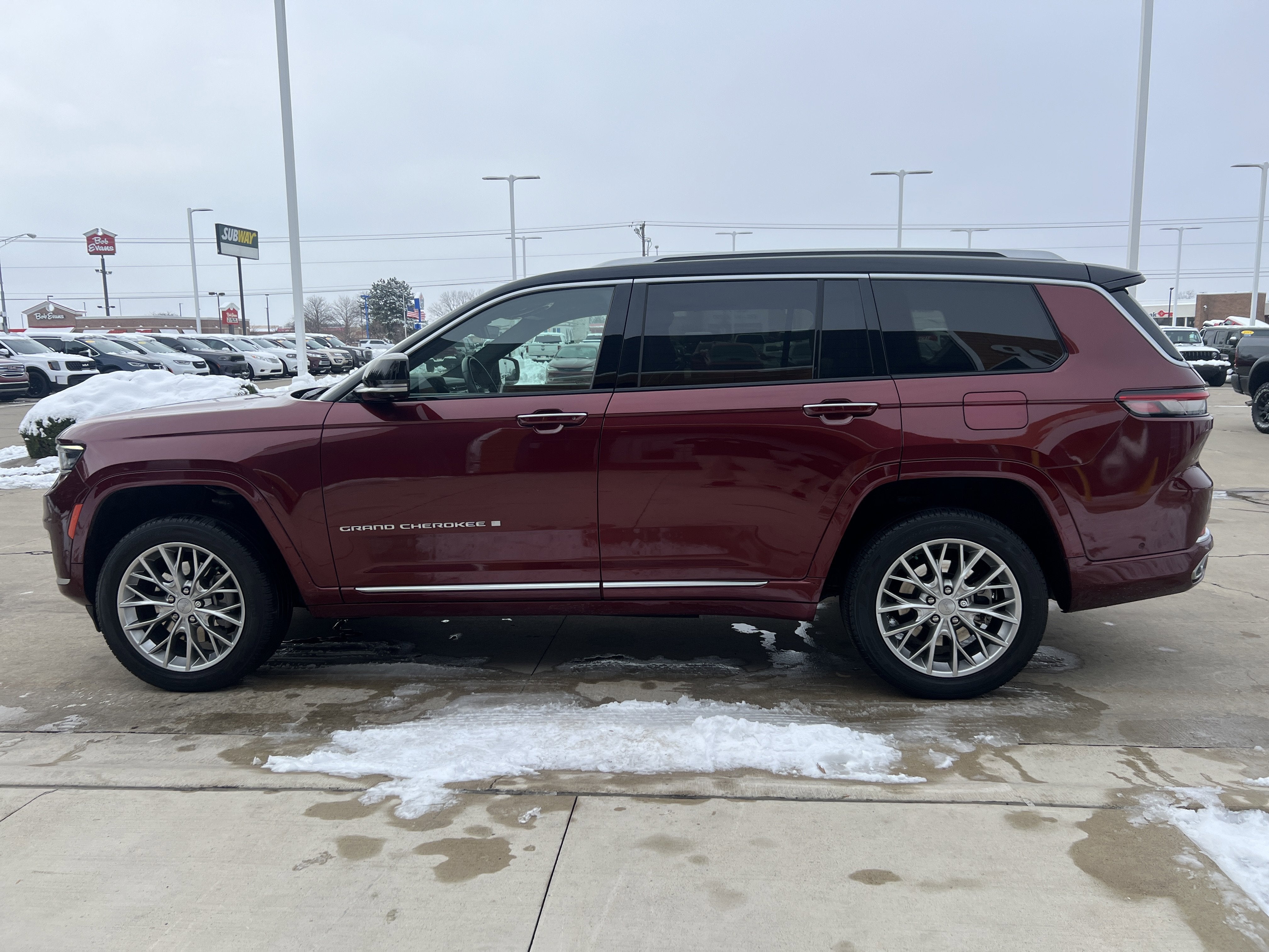2023 Jeep Grand Cherokee L Summit