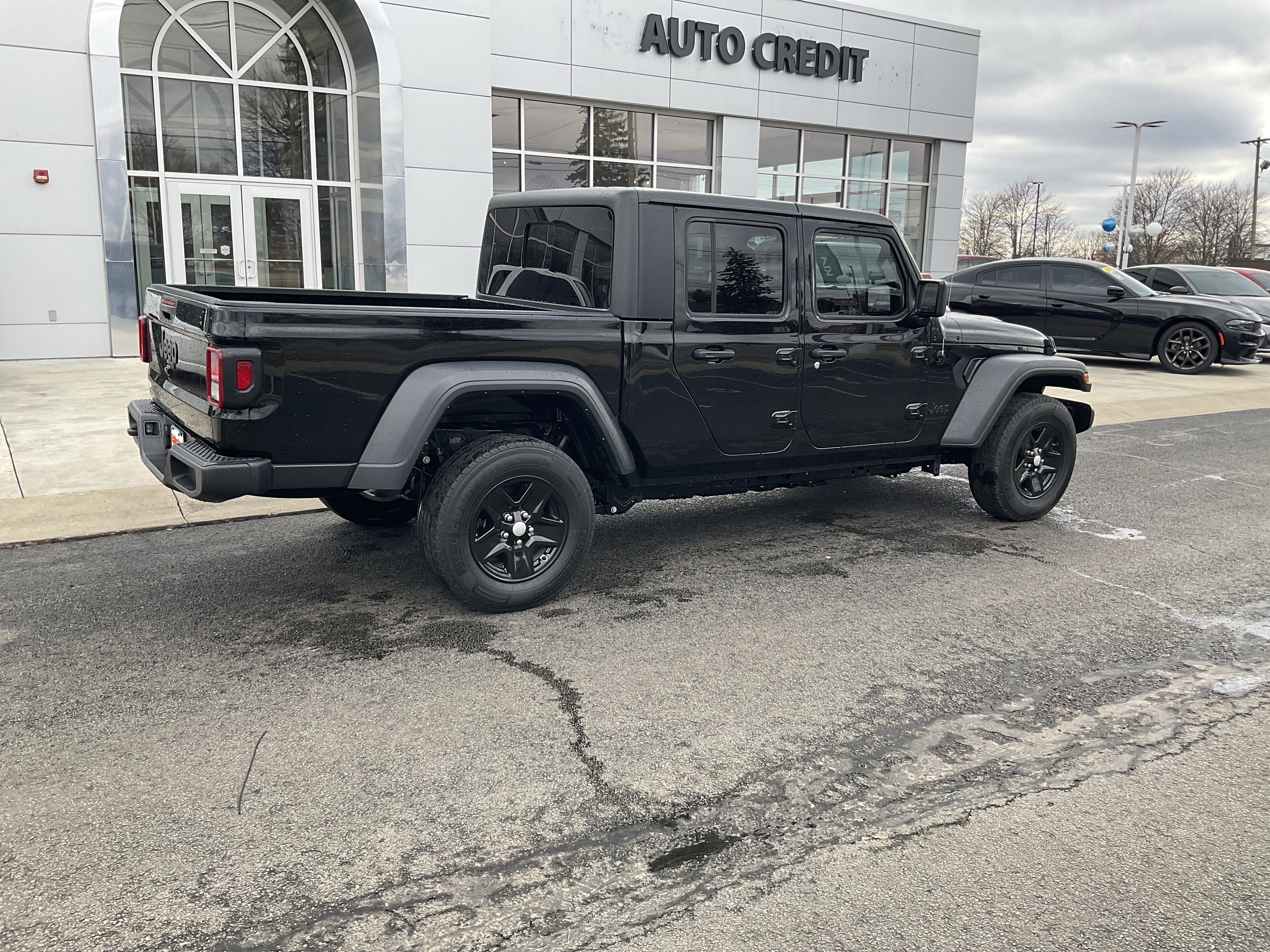 2023 Jeep Gladiator Sport S