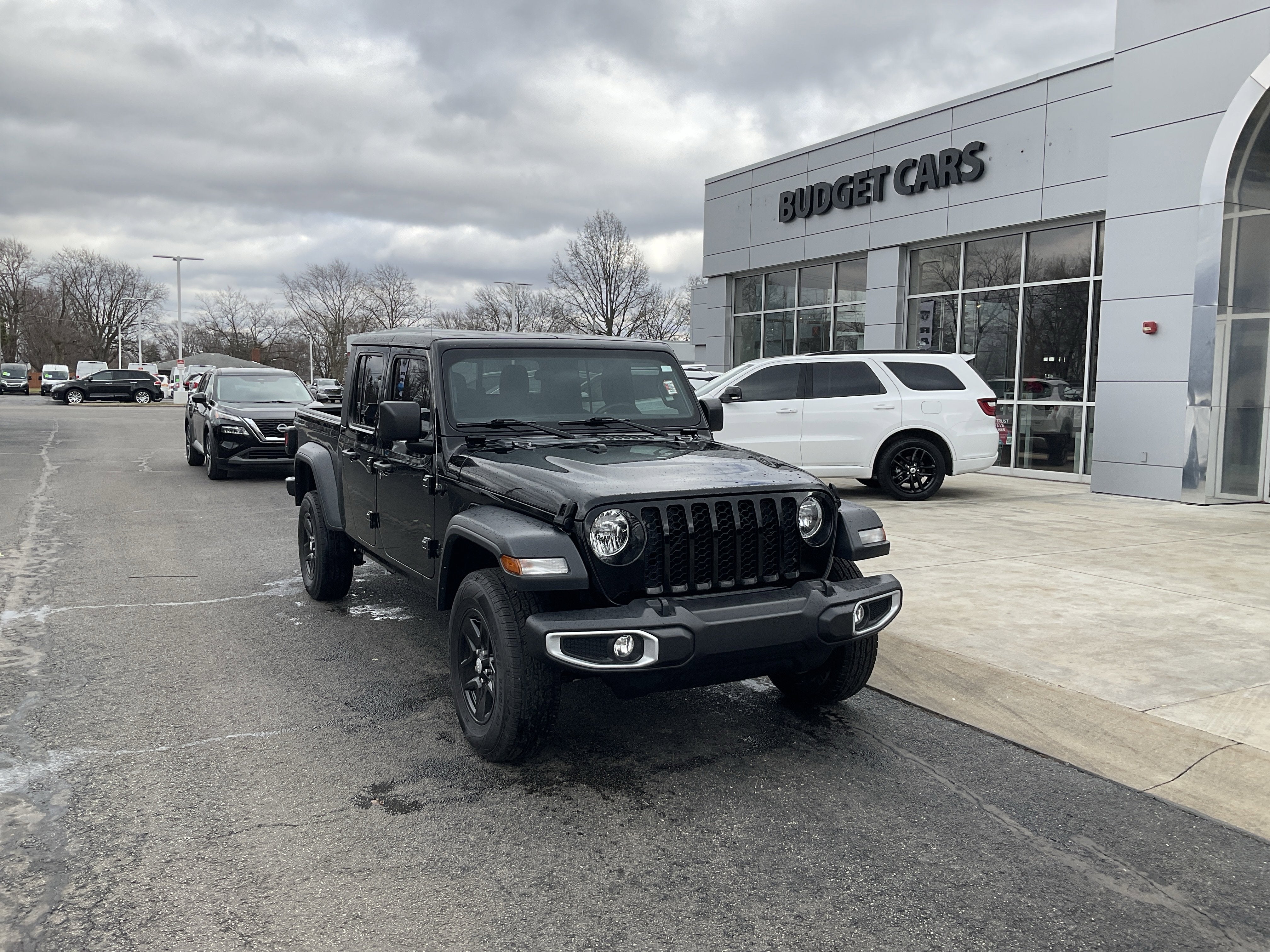 2023 Jeep Gladiator Sport S