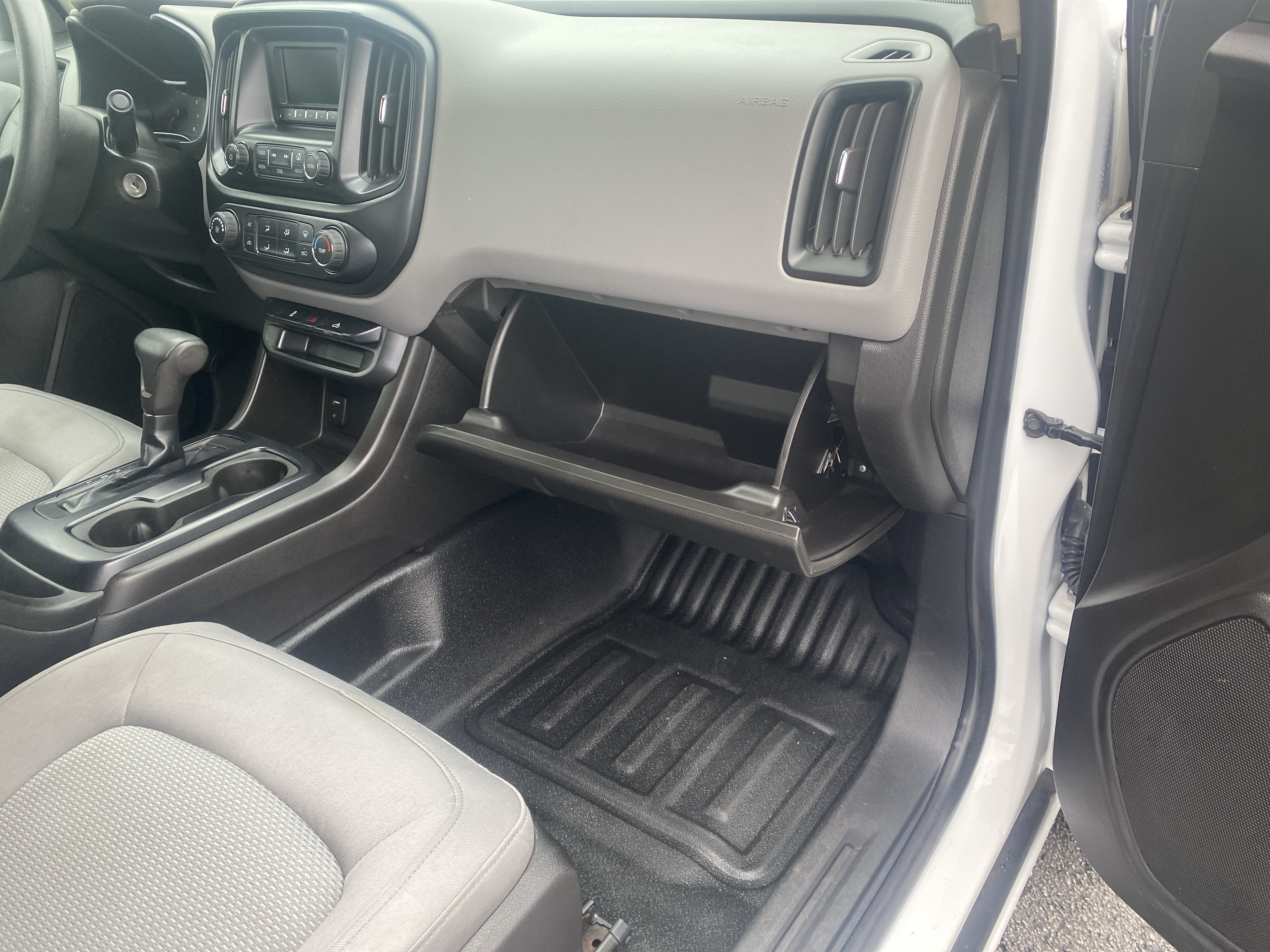 2017 Chevrolet Colorado 2WD WT