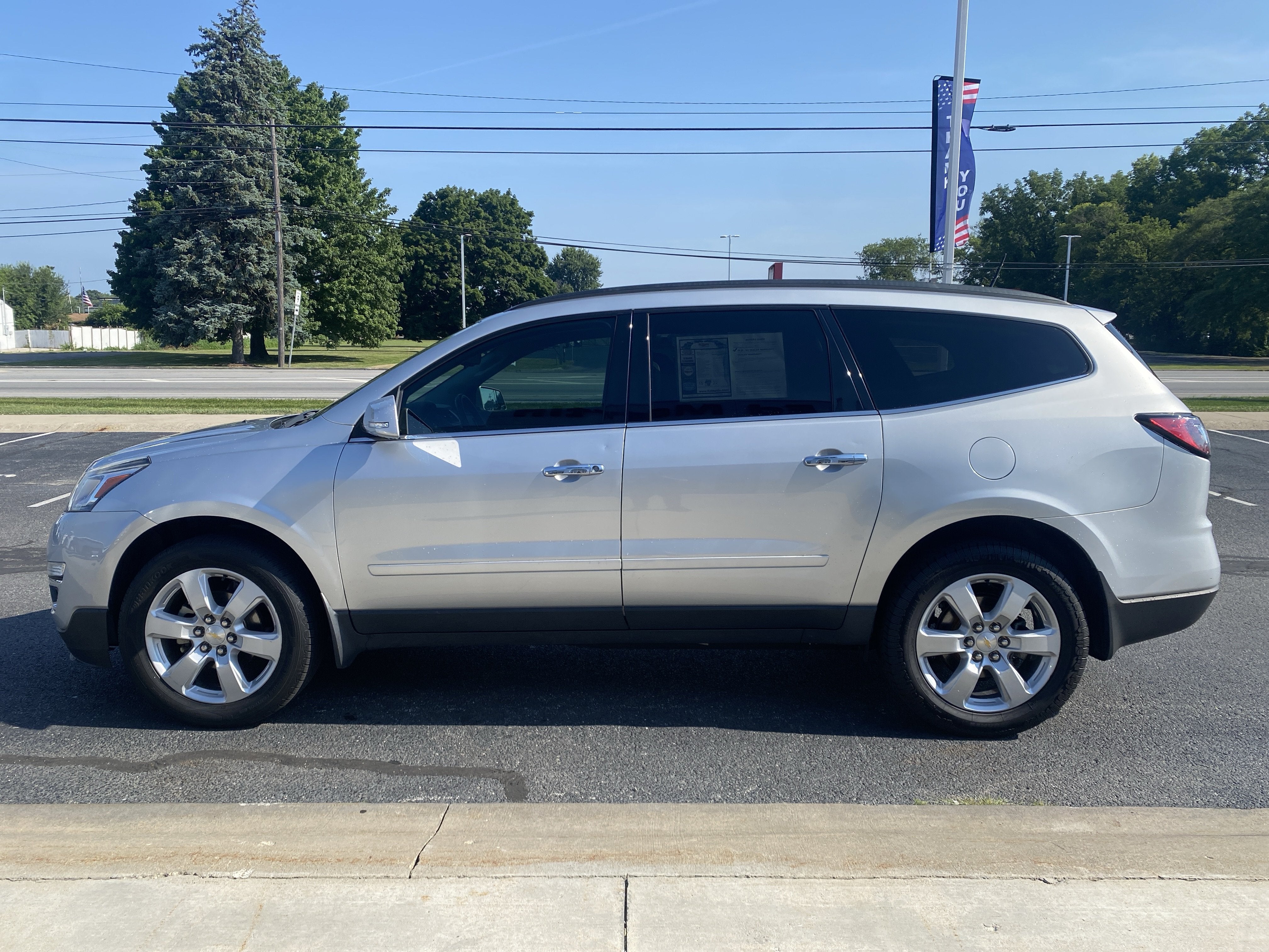 2017 Chevrolet Traverse LT