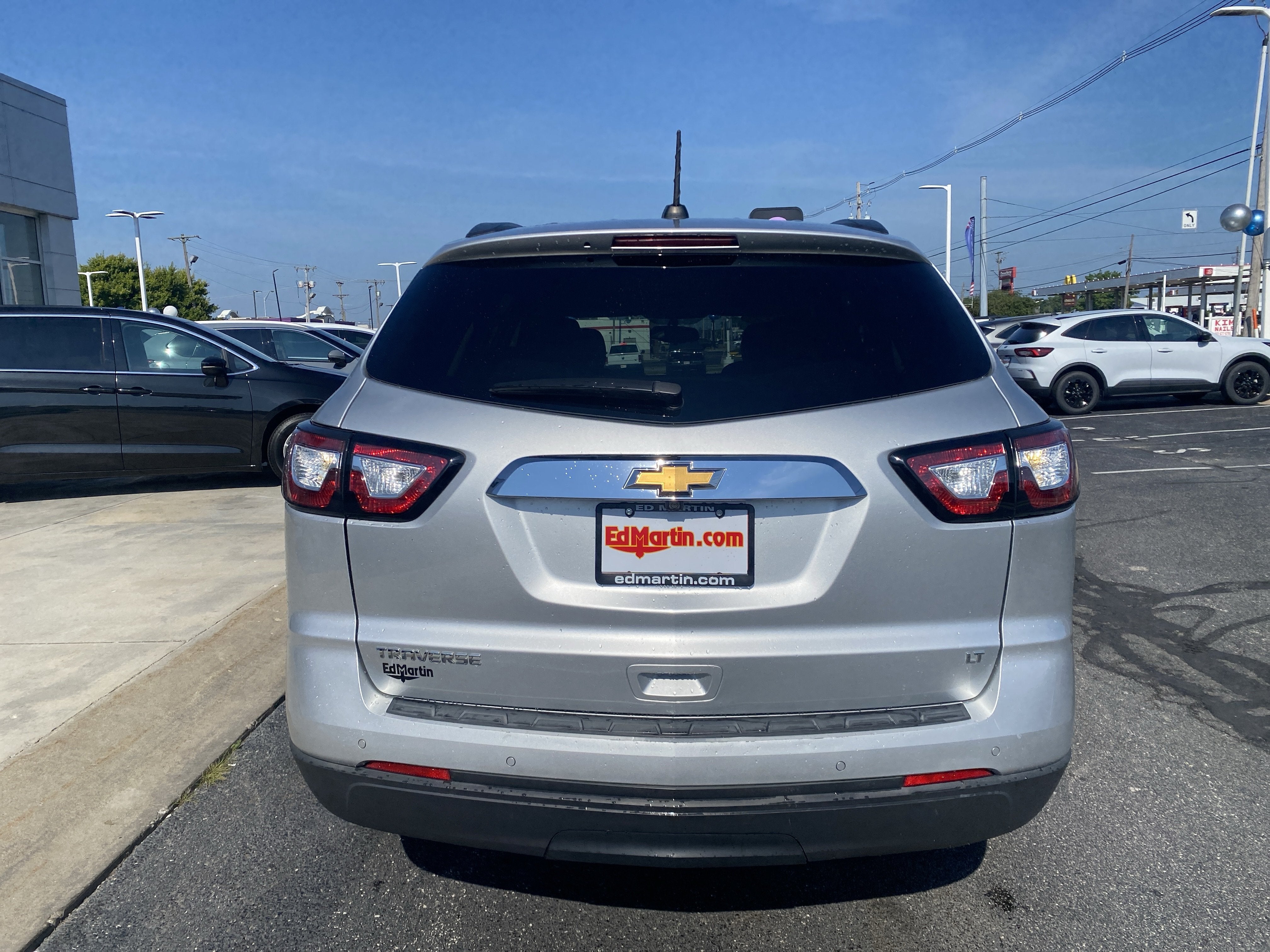 2017 Chevrolet Traverse LT
