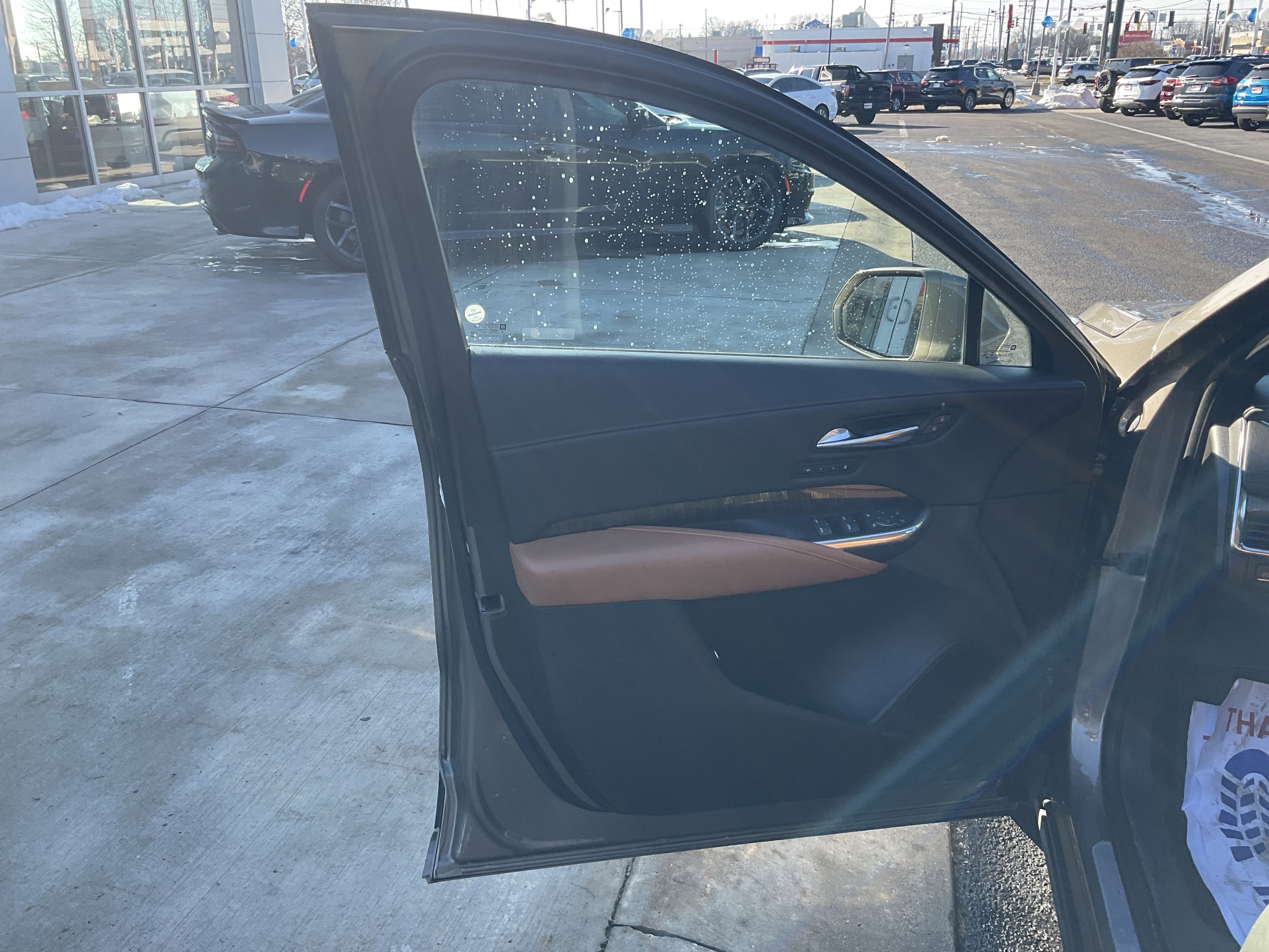 2020 Cadillac XT4 Premium Luxury