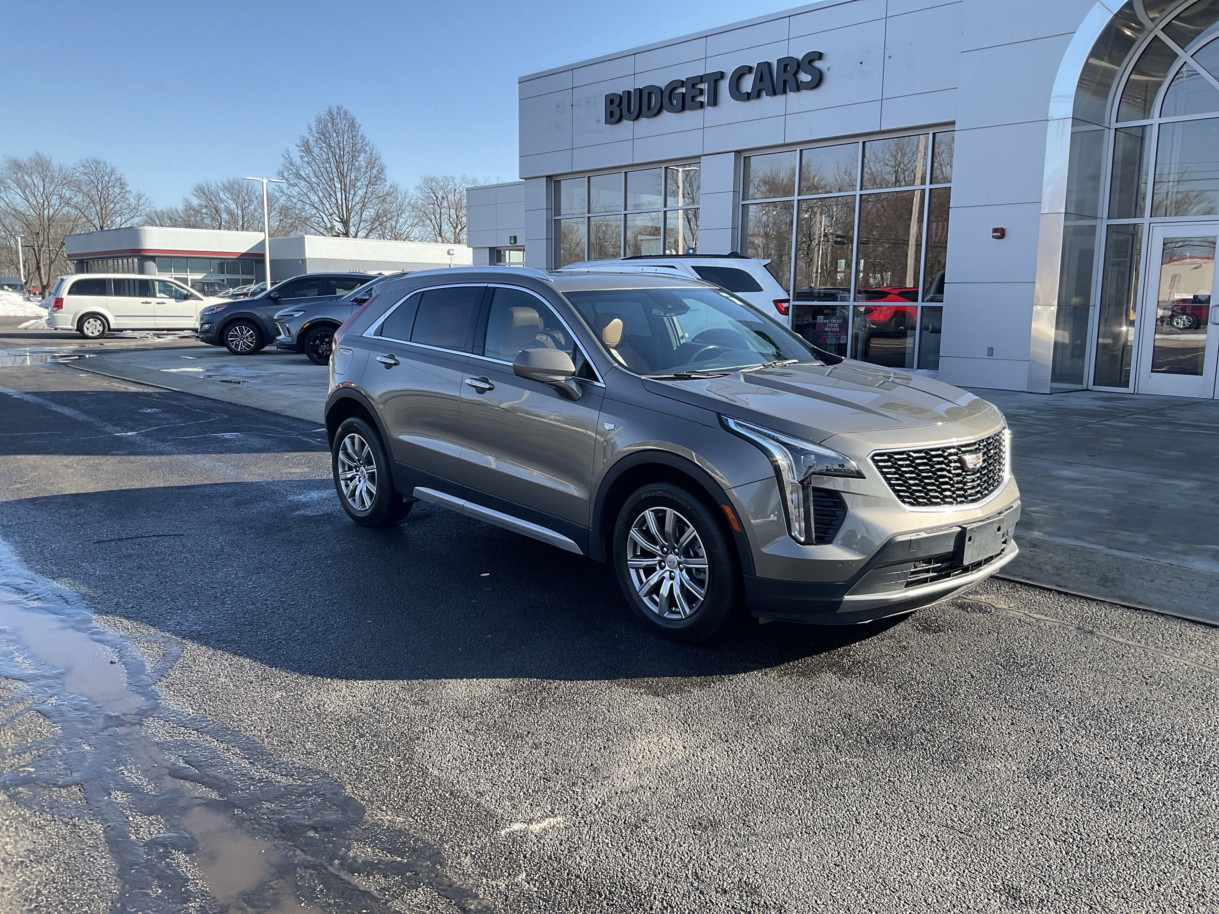 2020 Cadillac XT4 Premium Luxury