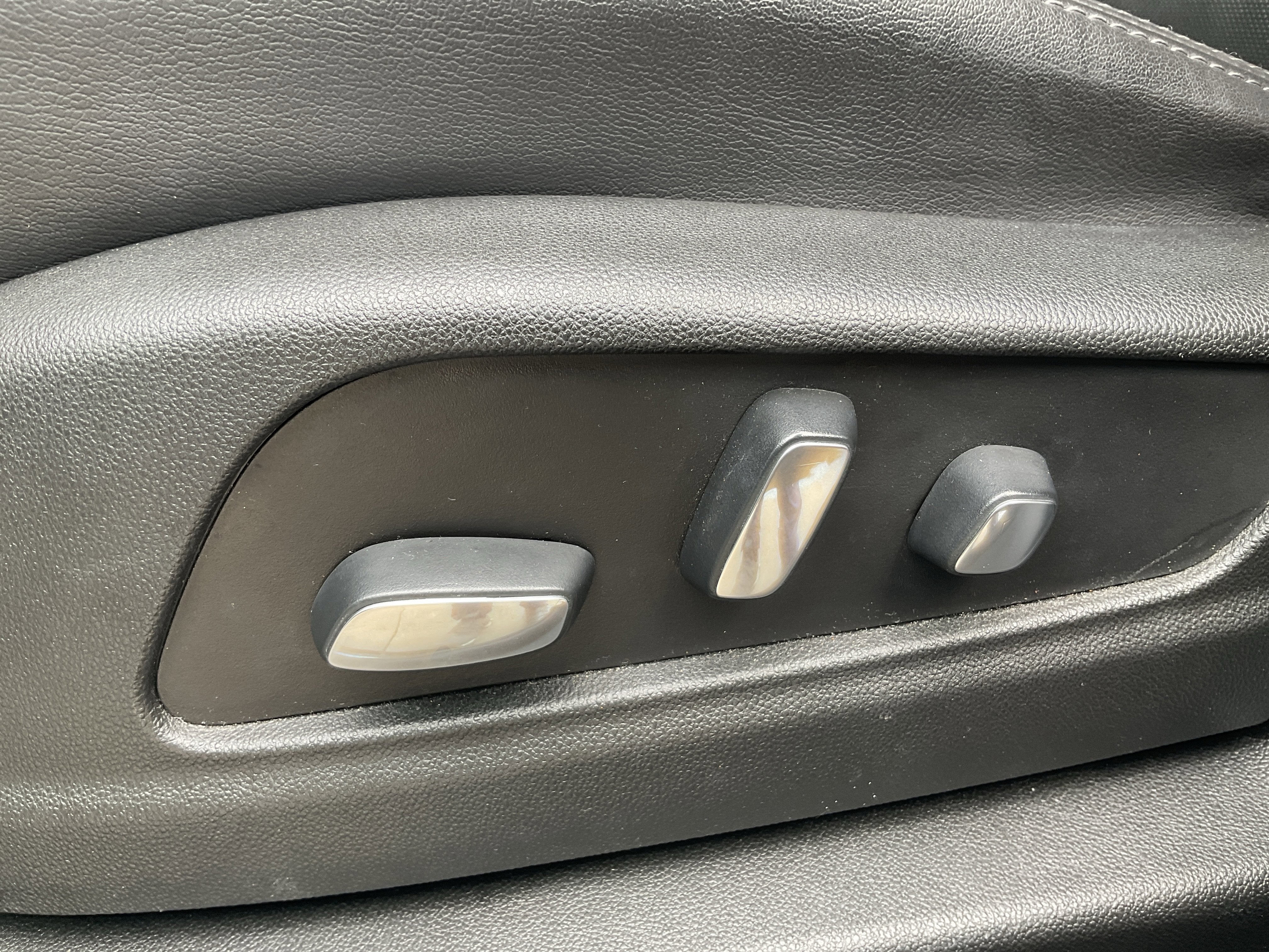 2021 Cadillac XT5 FWD Premium Luxury