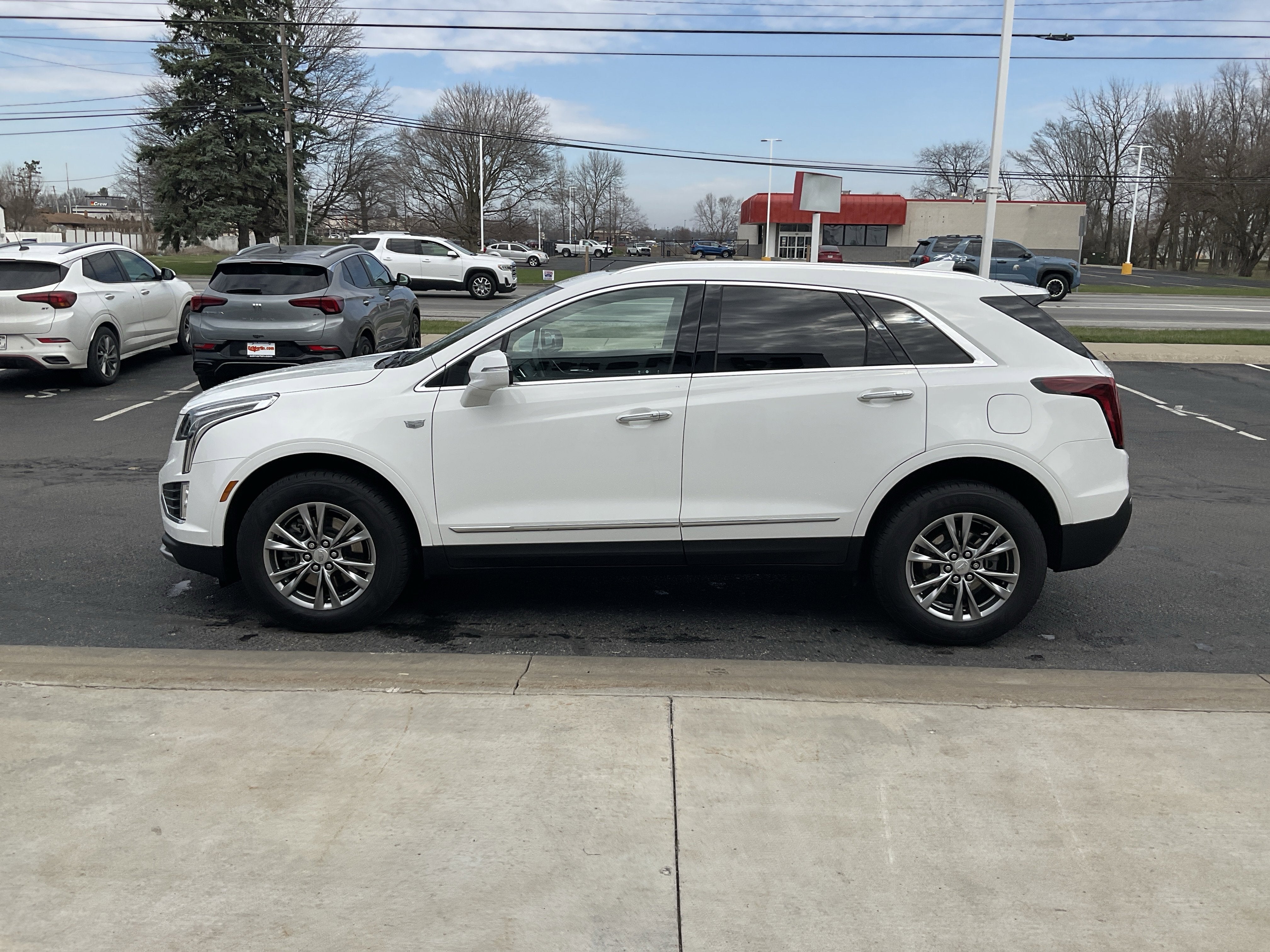 2021 Cadillac XT5 FWD Premium Luxury