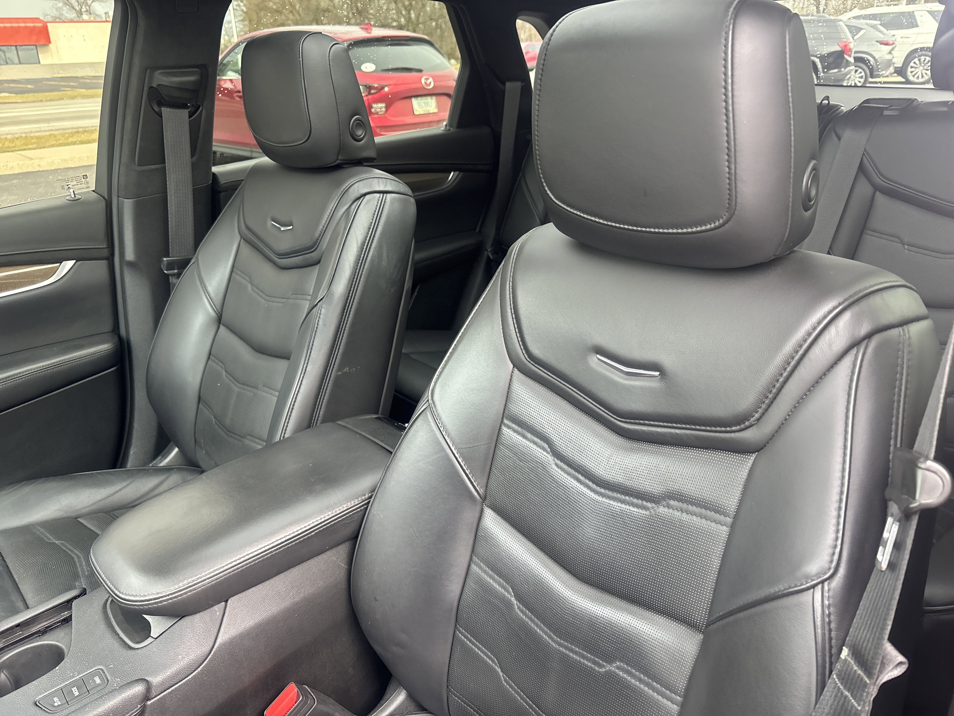 2019 Cadillac XT5 Platinum