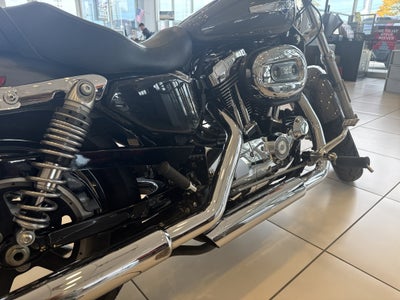 2016 Harley-Davidson Sportster Custom