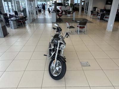 2016 Harley-Davidson Sportster Custom