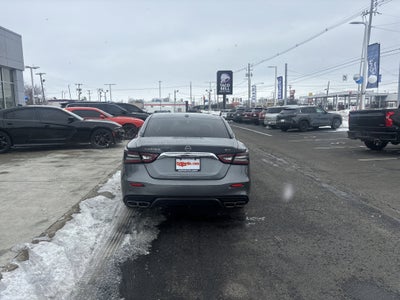 2023 Nissan Maxima SV