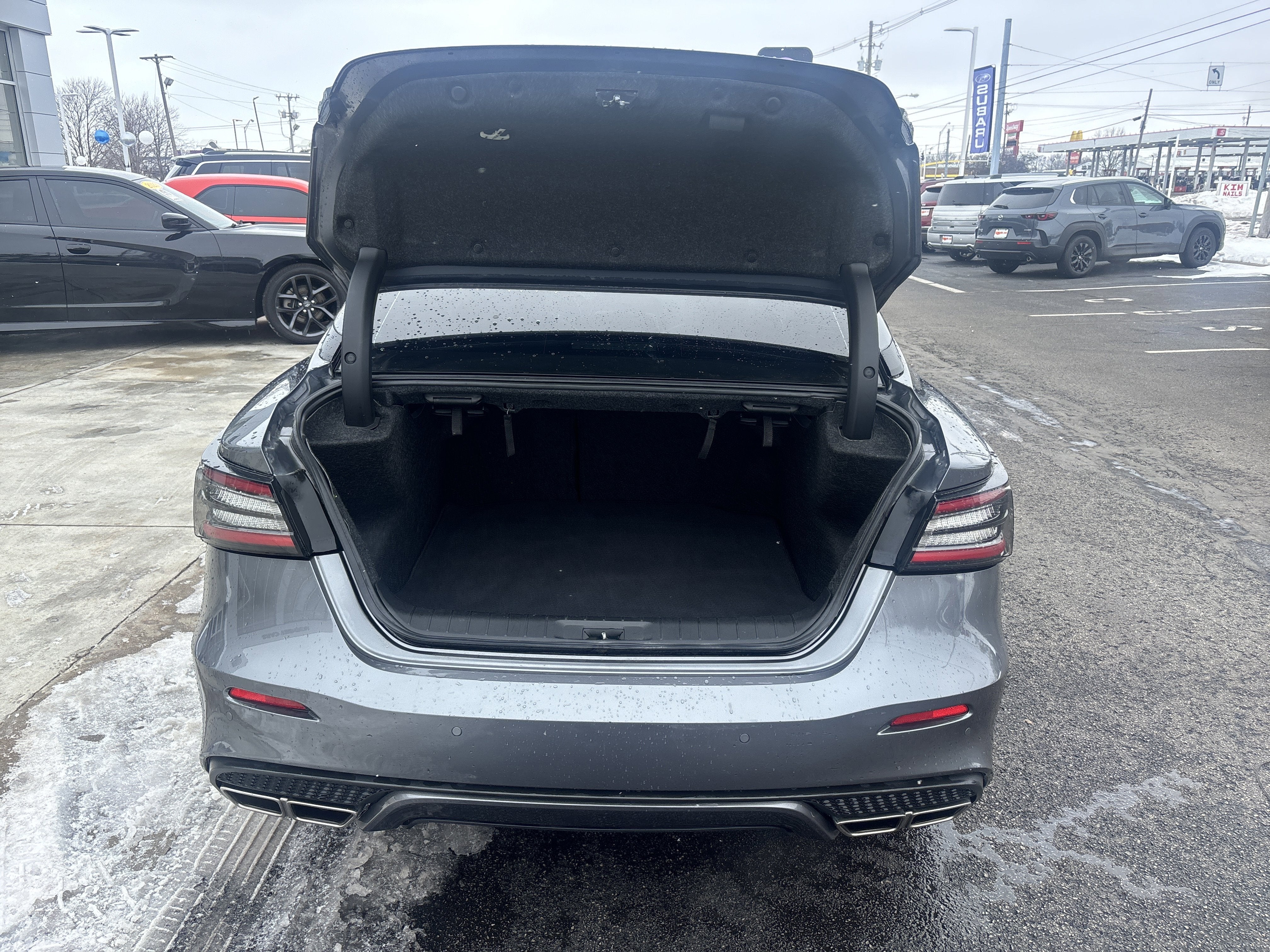 2023 Nissan Maxima SV