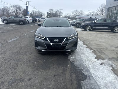 2023 Nissan Maxima SV