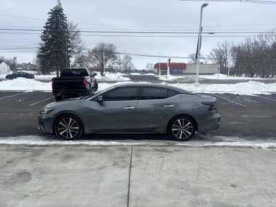 2023 Nissan Maxima SV