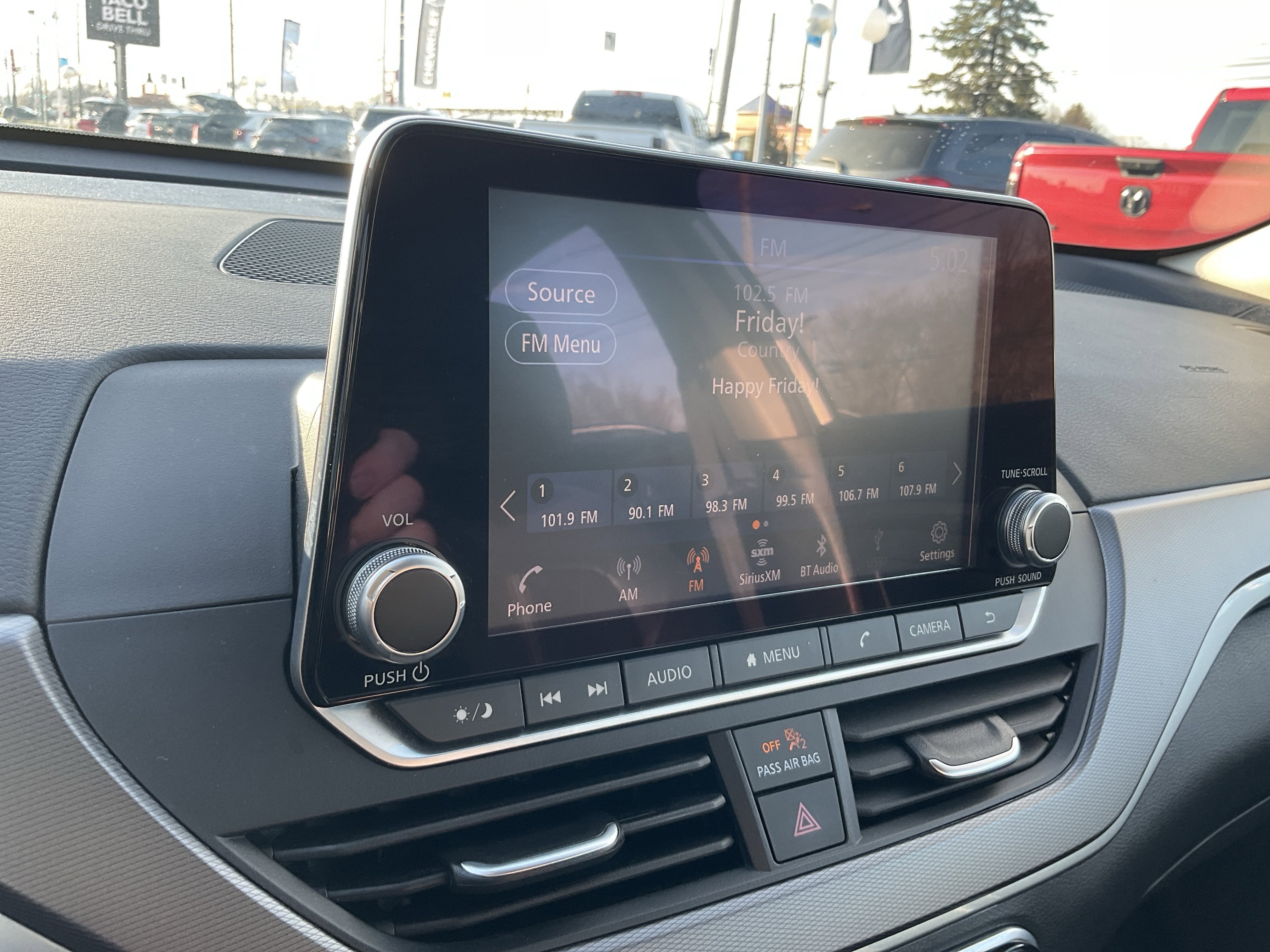 2024 Nissan Altima 2.5 SR