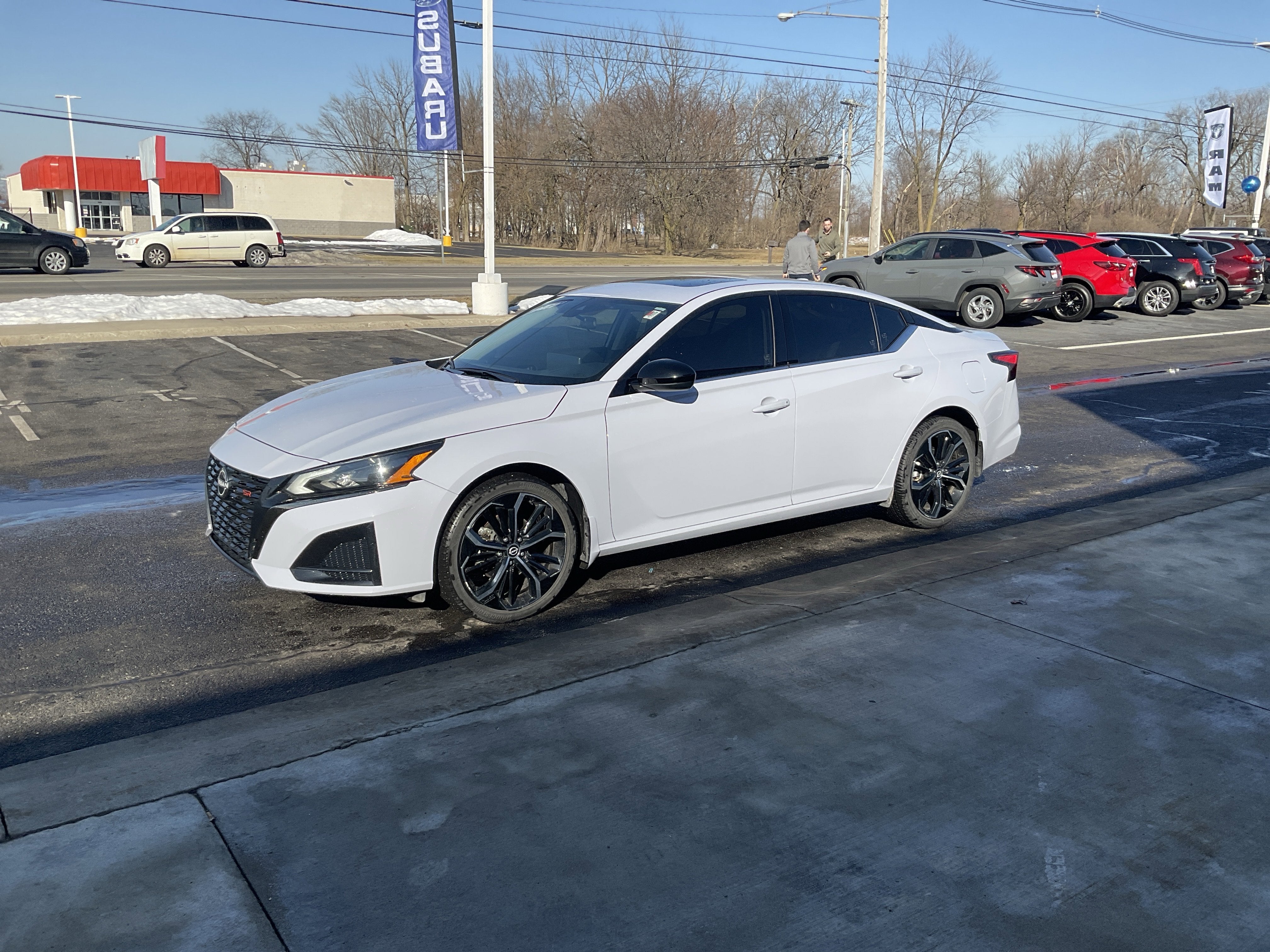 2025 Nissan Altima 2.5 SR