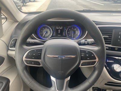 2017 Chrysler Pacifica Touring Plus