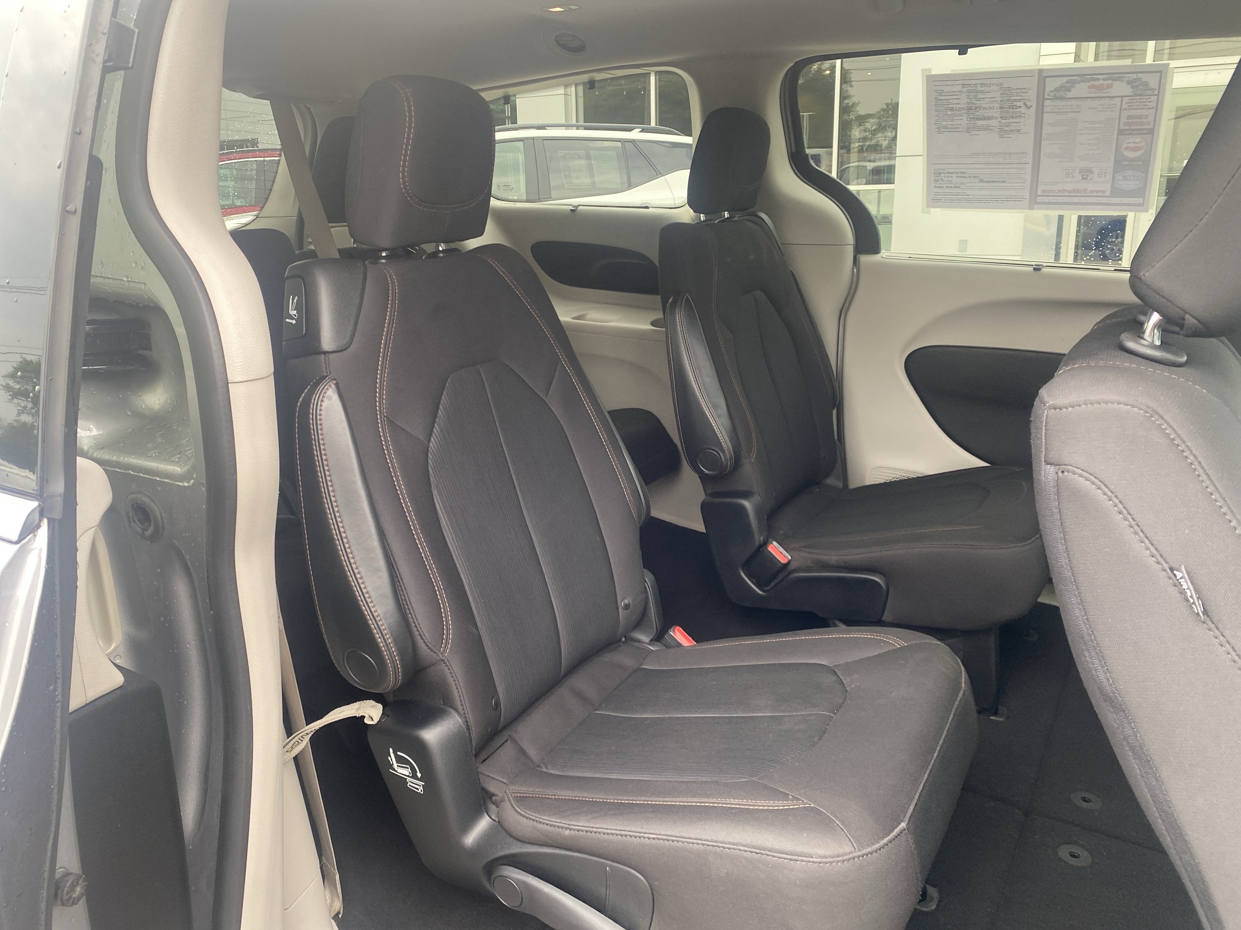 2017 Chrysler Pacifica Touring Plus