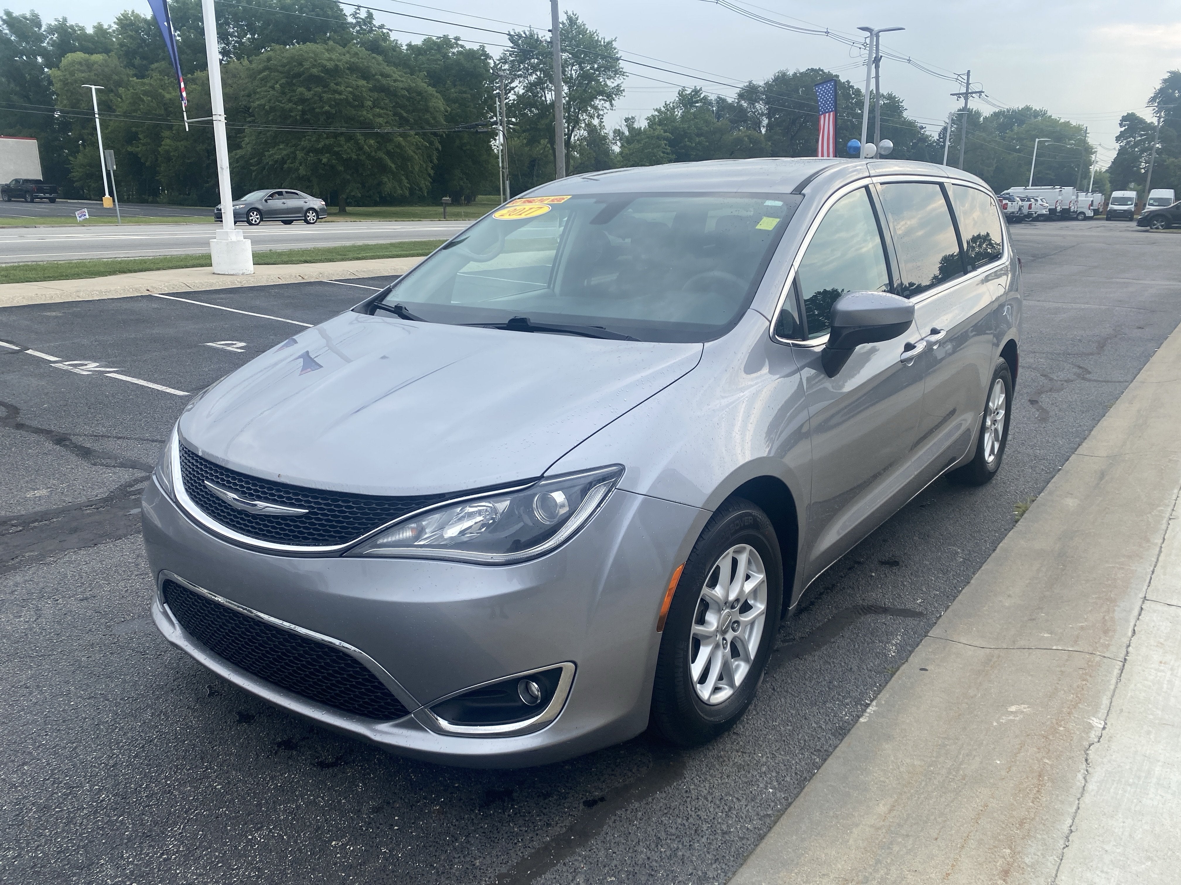 2017 Chrysler Pacifica Touring Plus