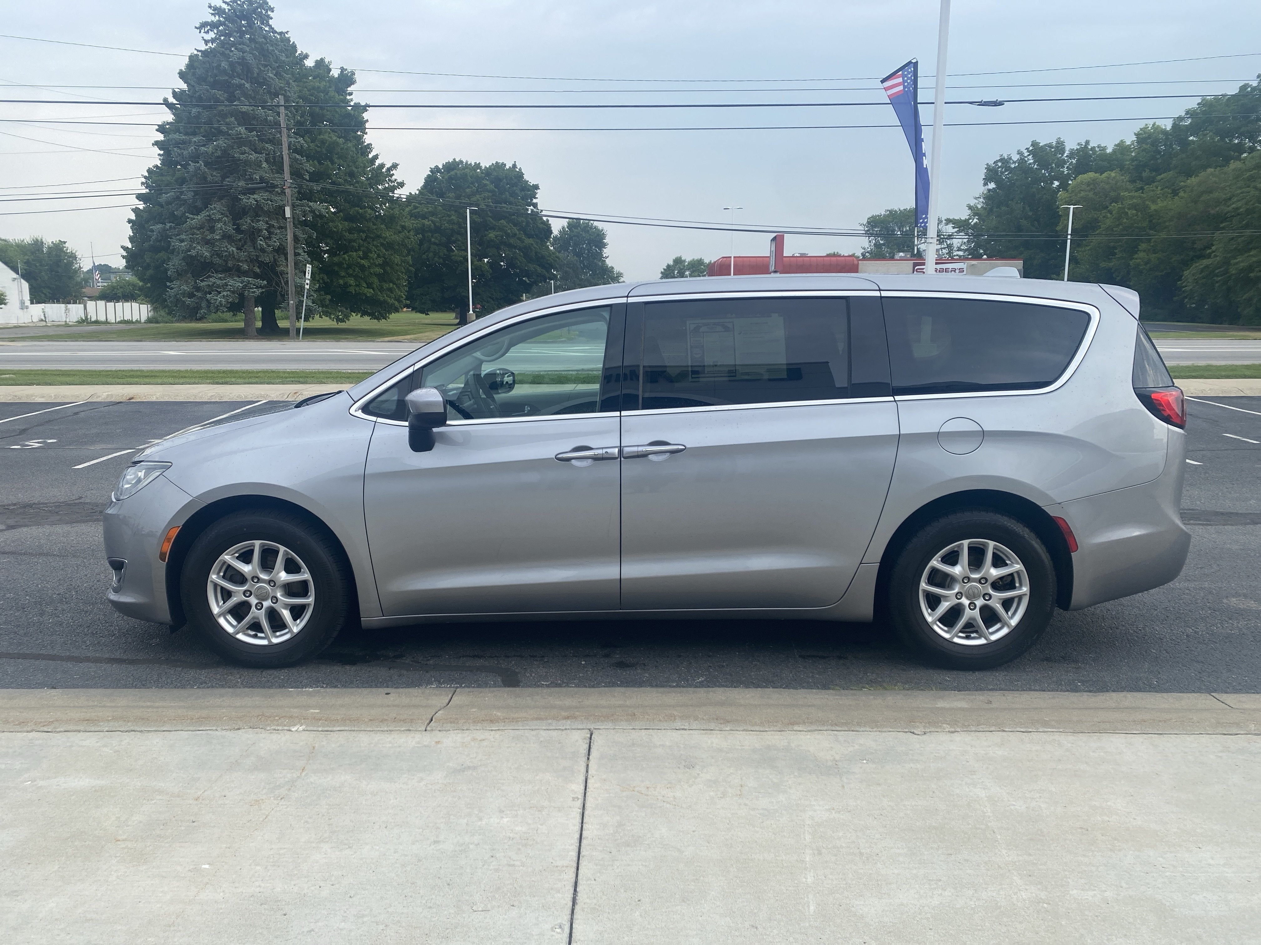 2017 Chrysler Pacifica Touring Plus
