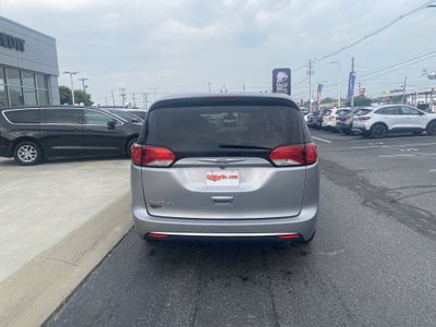 2017 Chrysler Pacifica Touring Plus