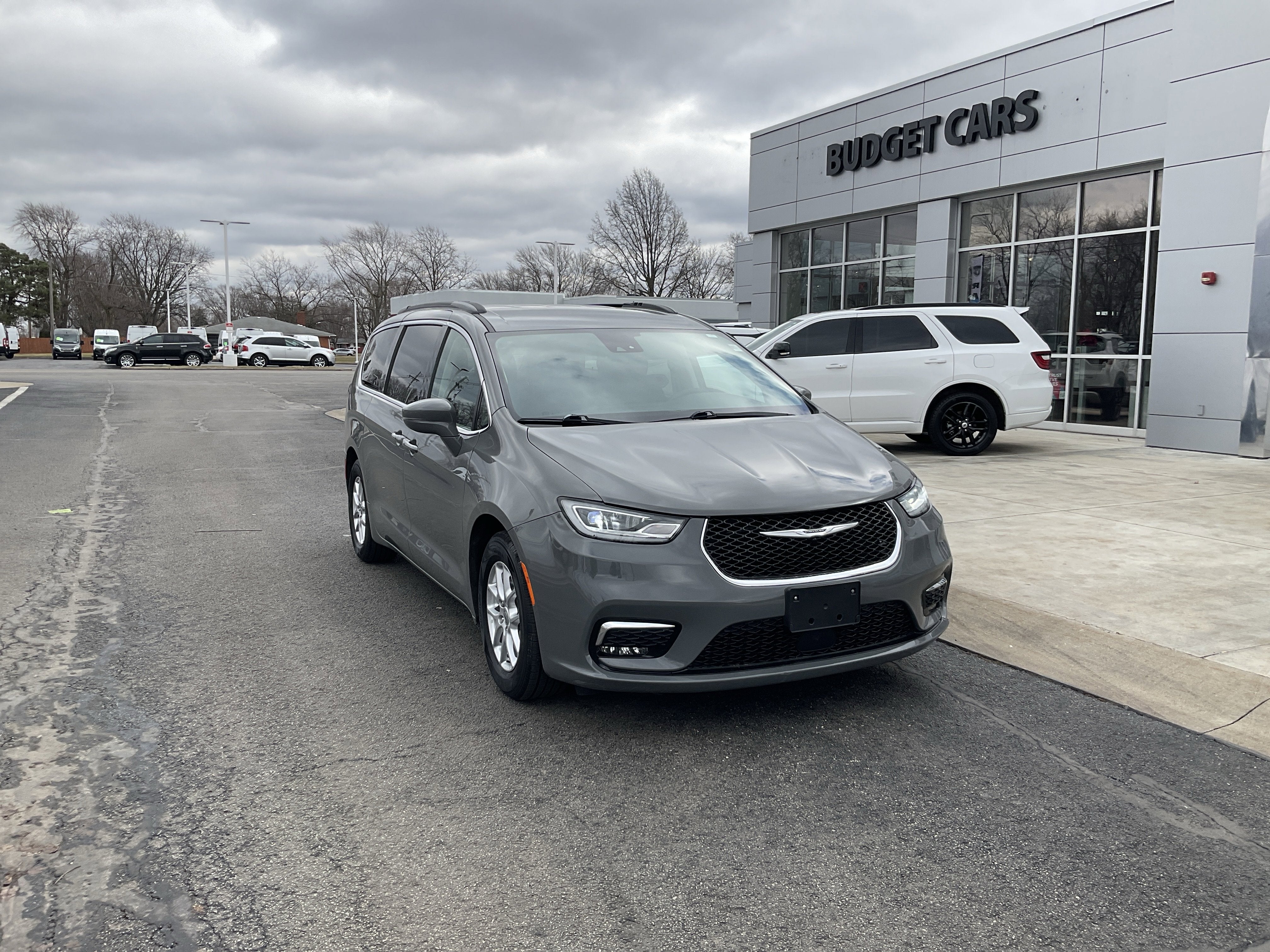 2022 Chrysler Pacifica Touring L