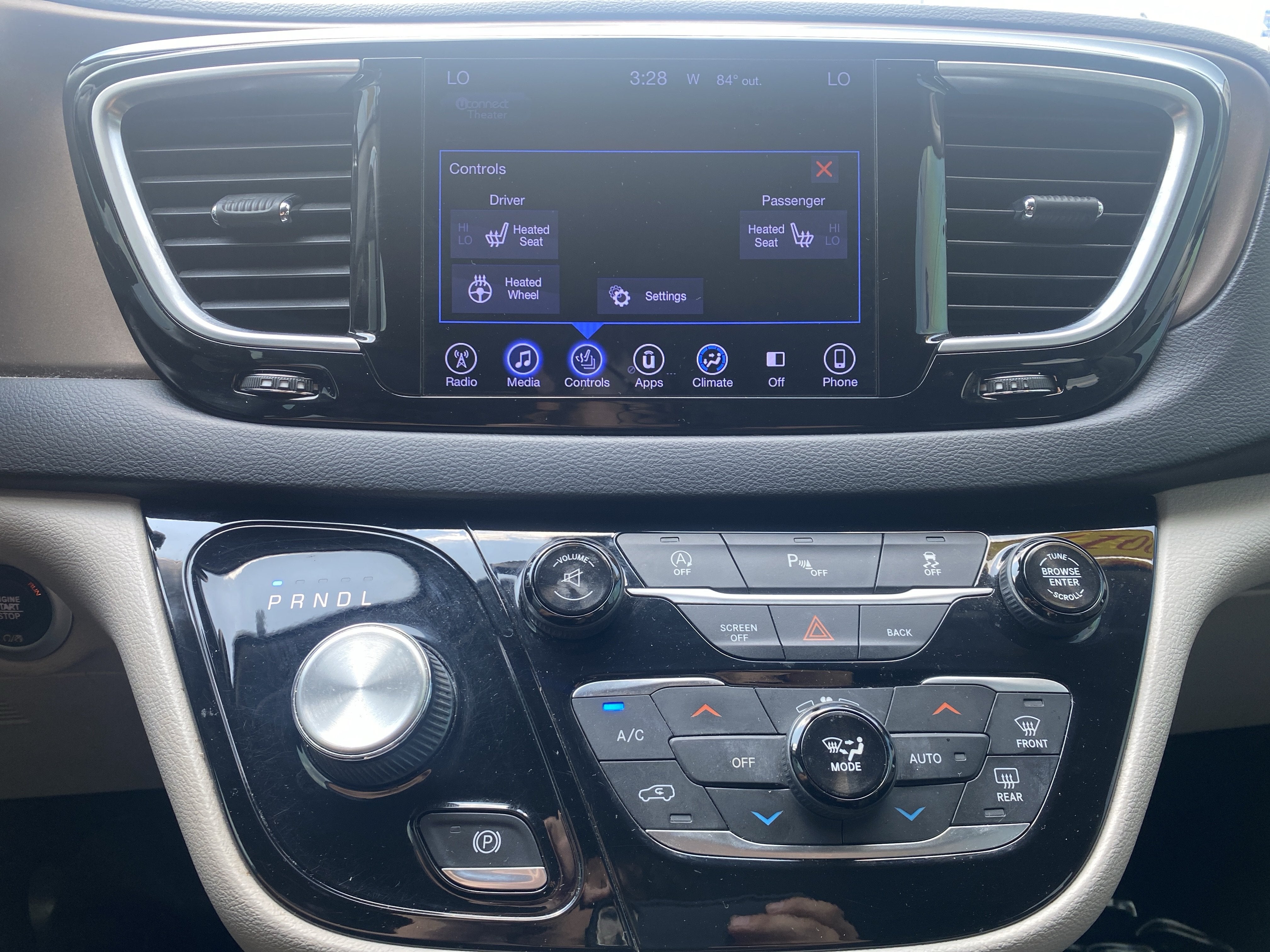 2017 Chrysler Pacifica Touring-L Plus