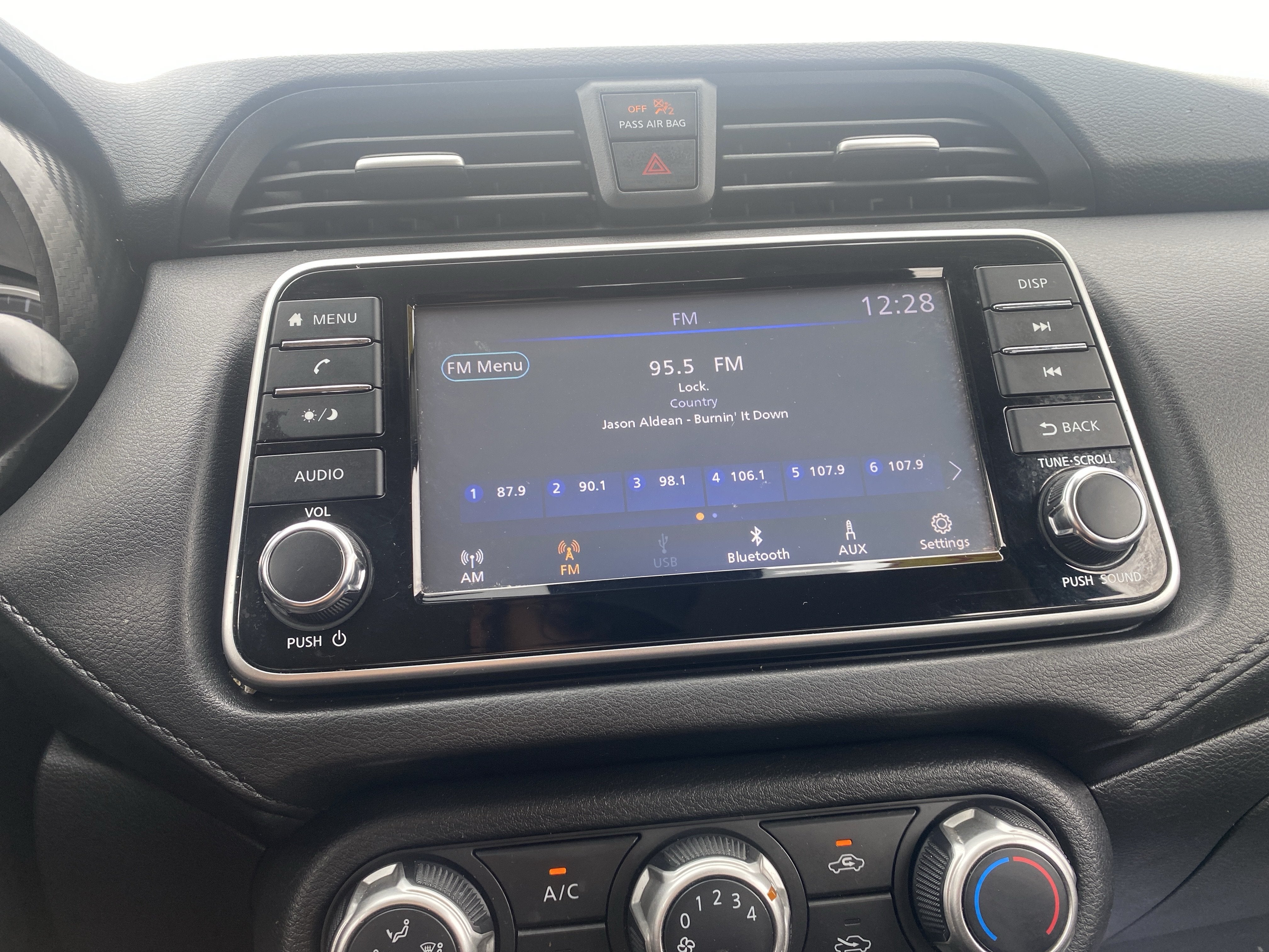 2020 Nissan Versa S