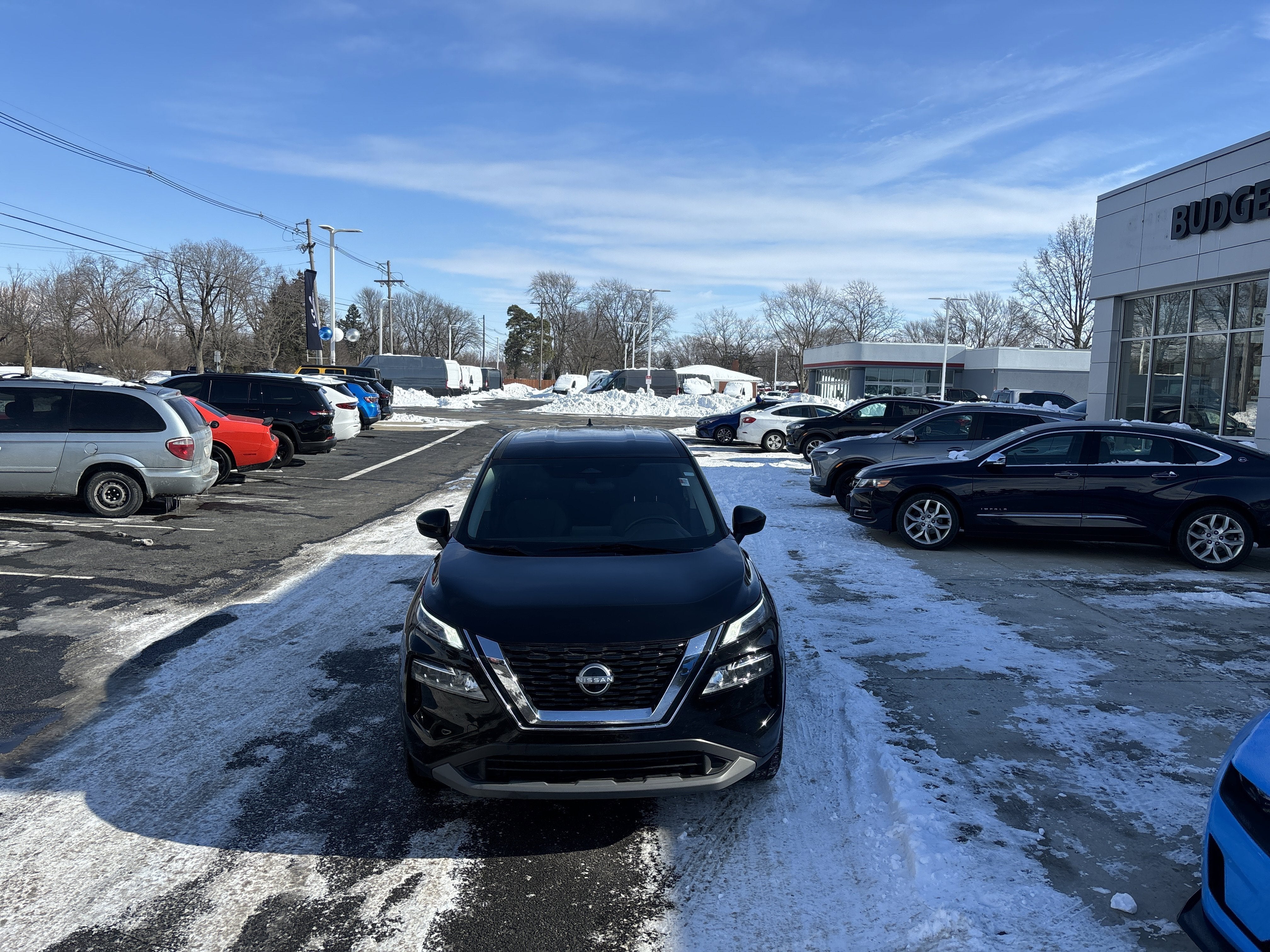 2023 Nissan Rogue SV