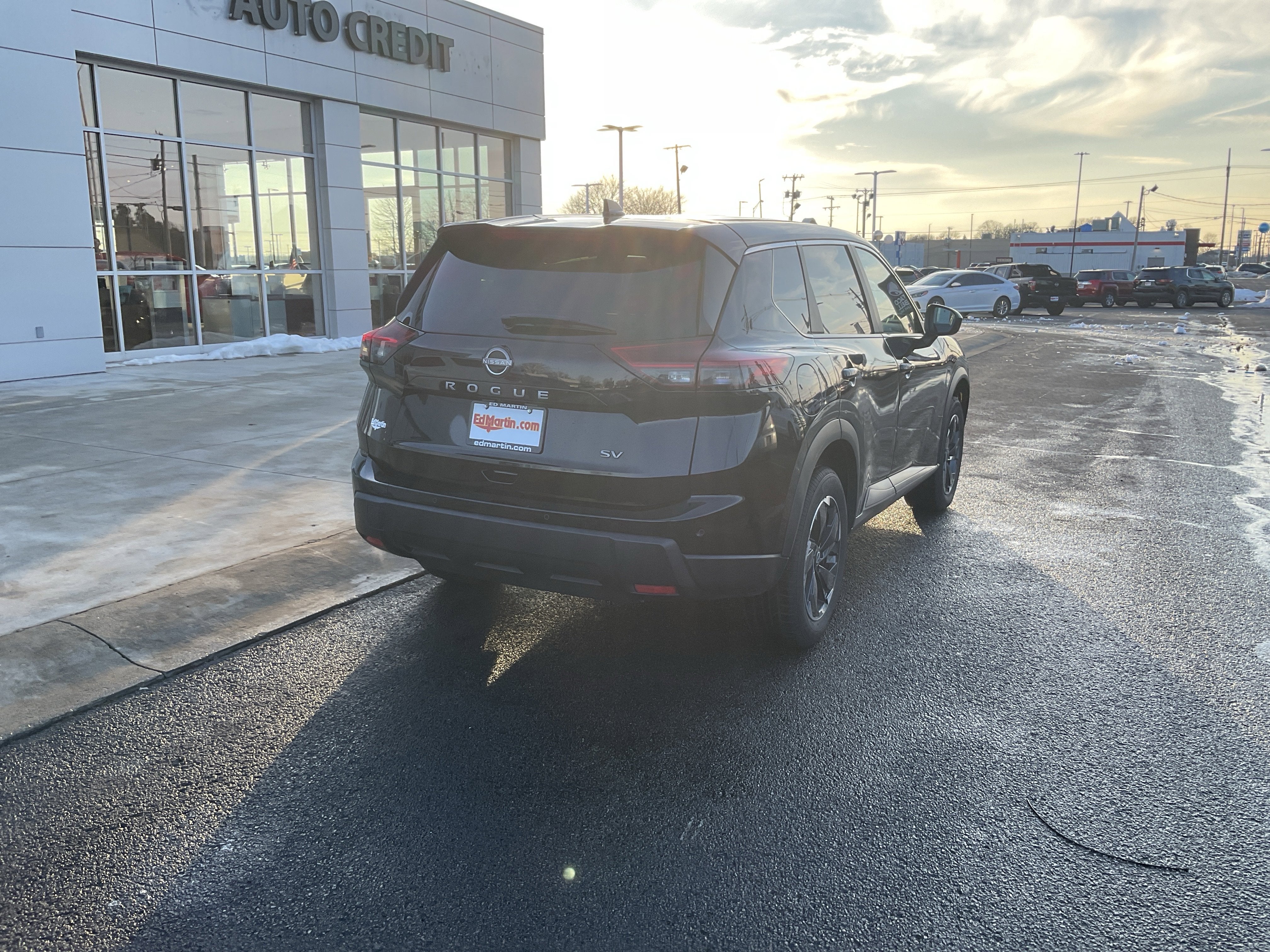 2024 Nissan Rogue SV