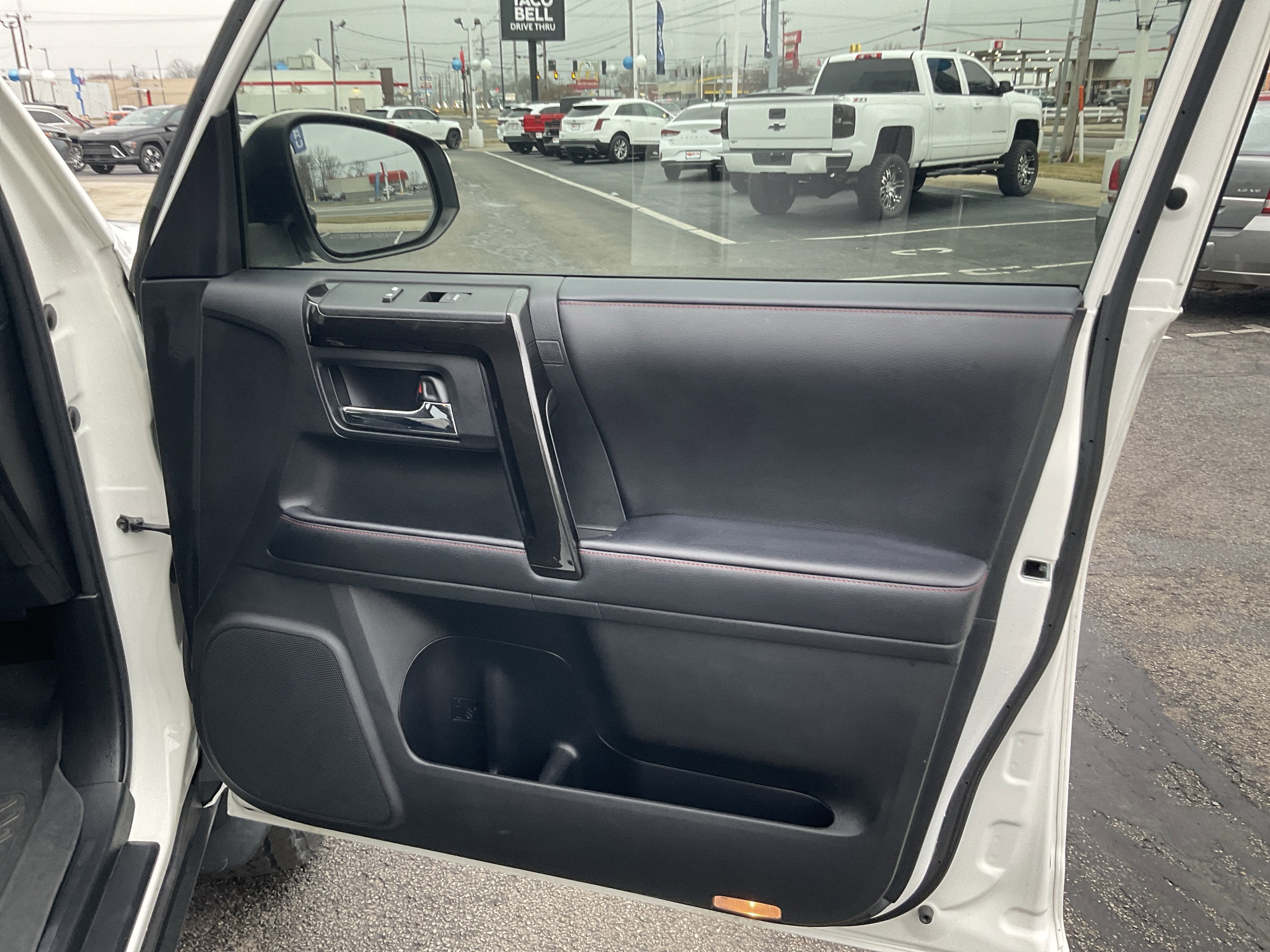 2021 Toyota 4Runner TRD Off-Road