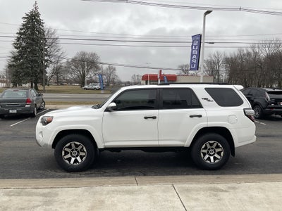 2021 Toyota 4Runner TRD Off-Road