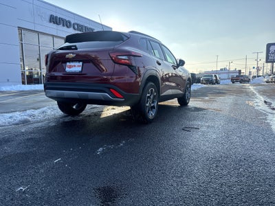 2025 Chevrolet Trax LT