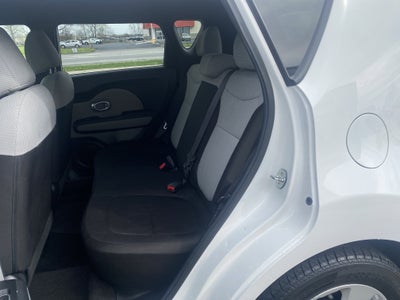 2017 Kia Soul Base